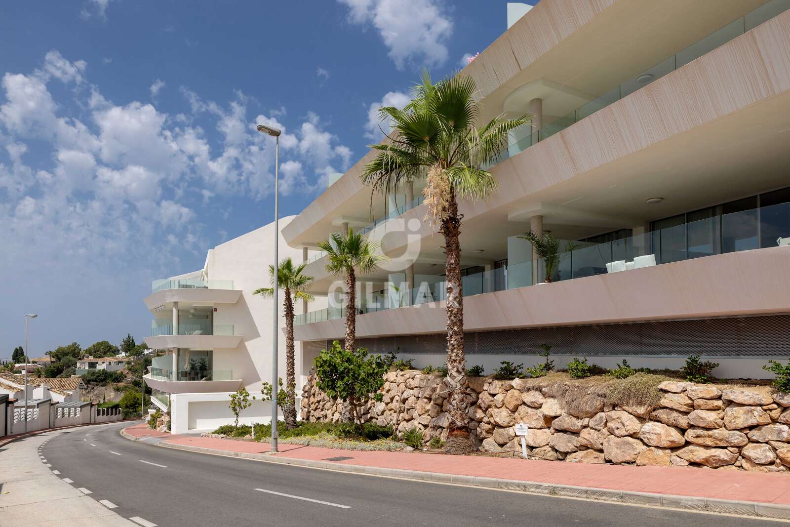 Property slider Gilmar