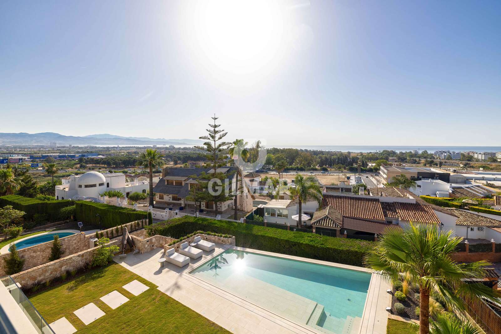 Property slider Gilmar