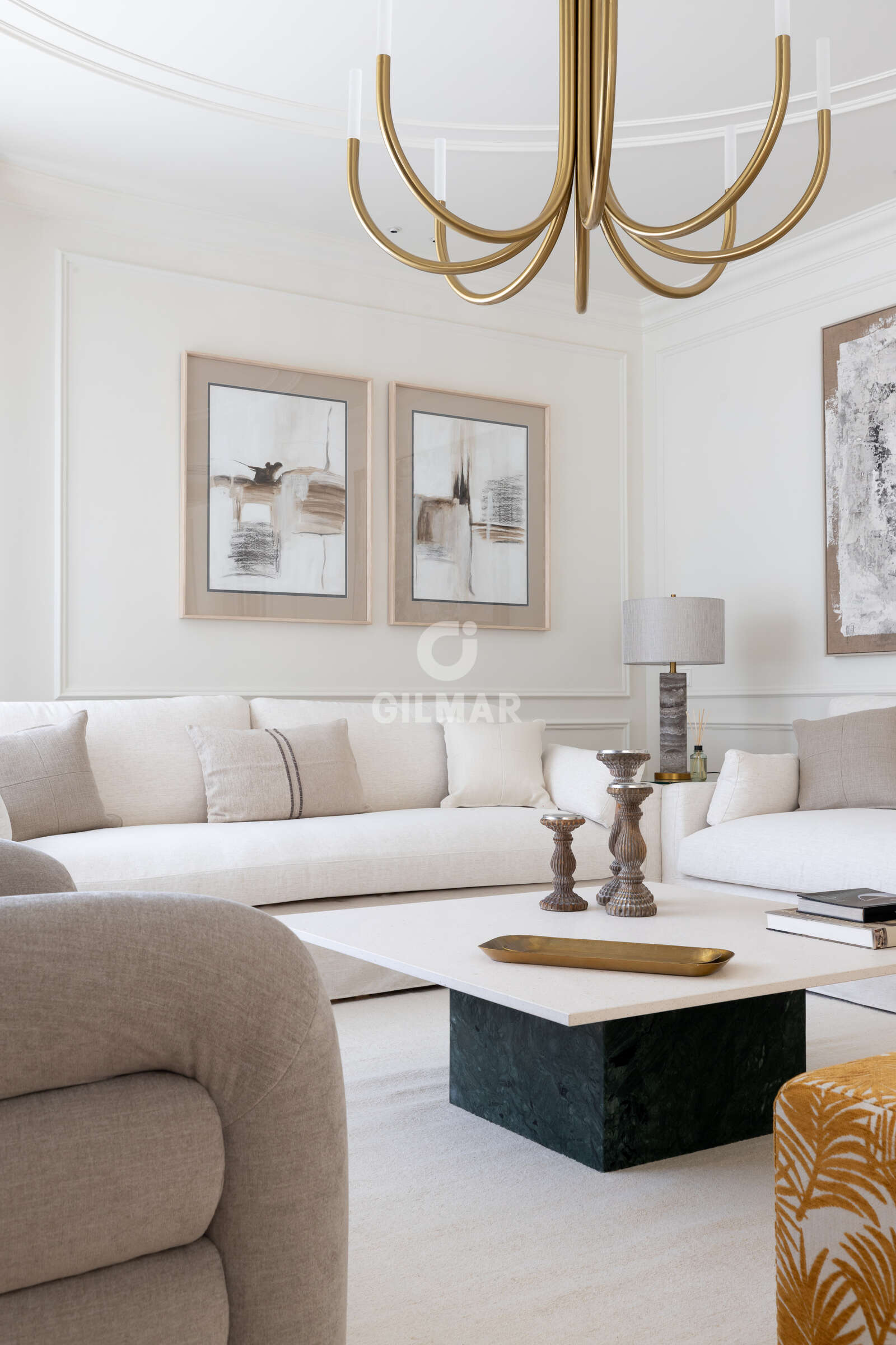 Property slider Gilmar