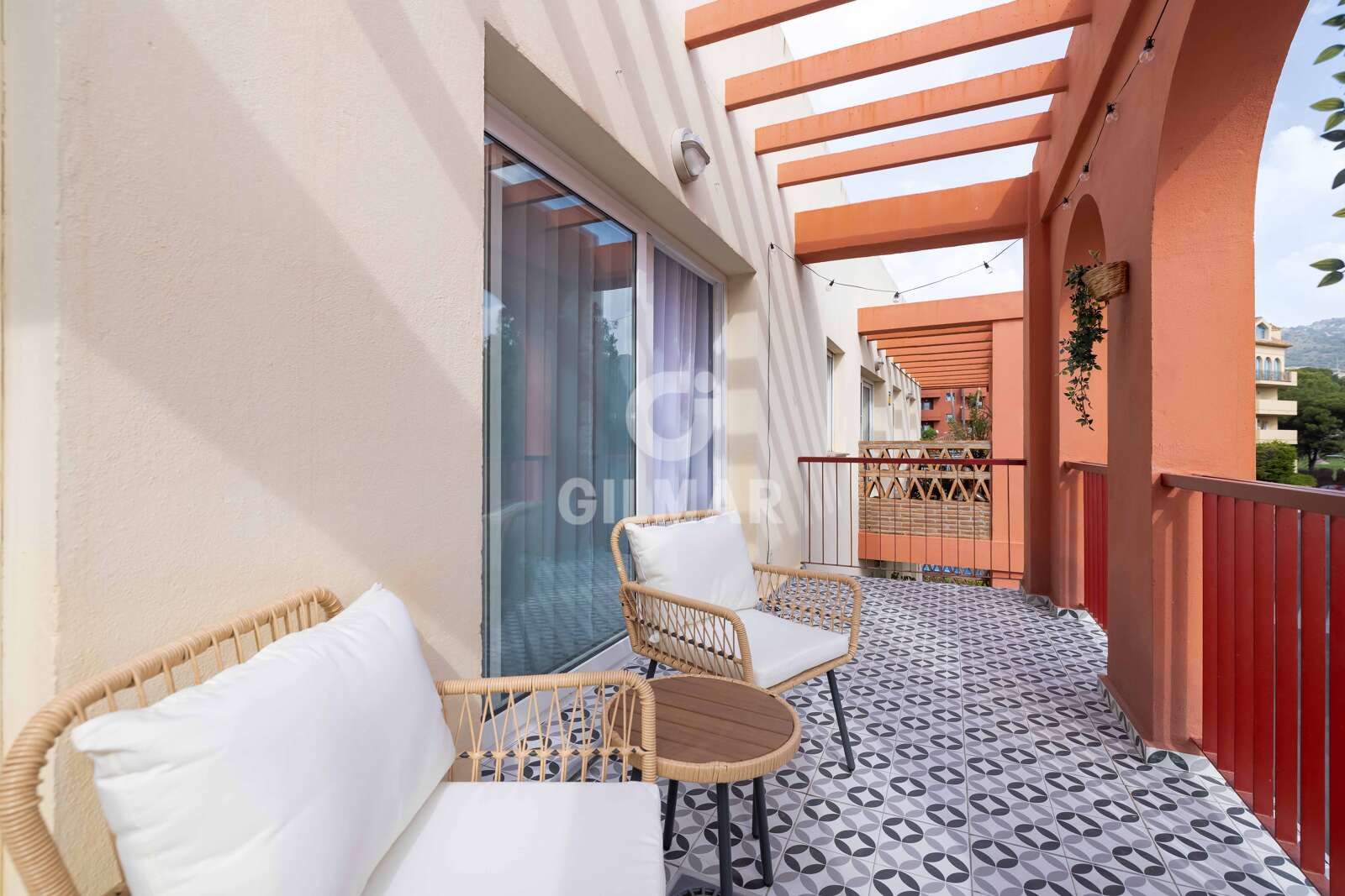 Property slider Gilmar