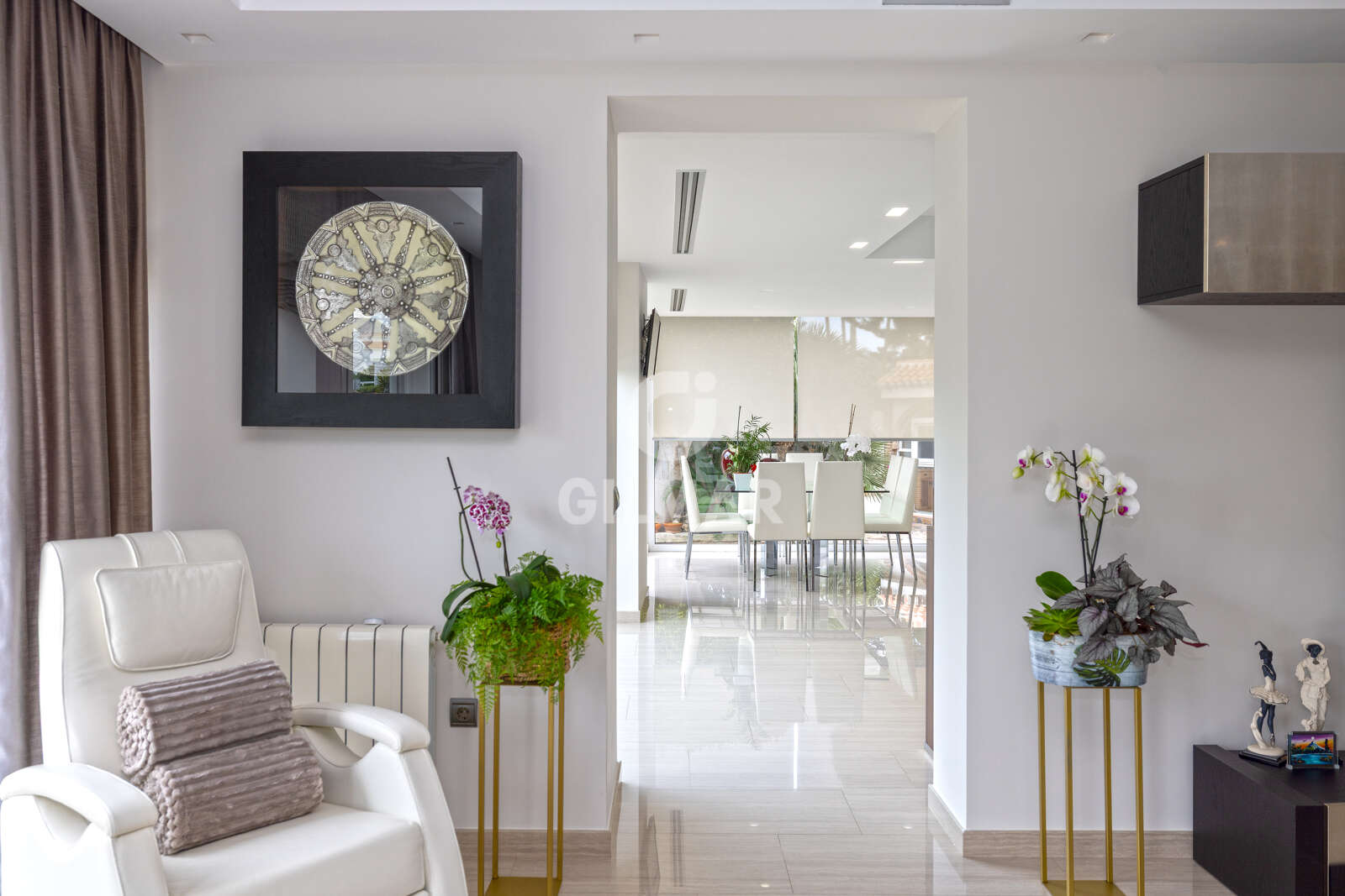 Property slider Gilmar