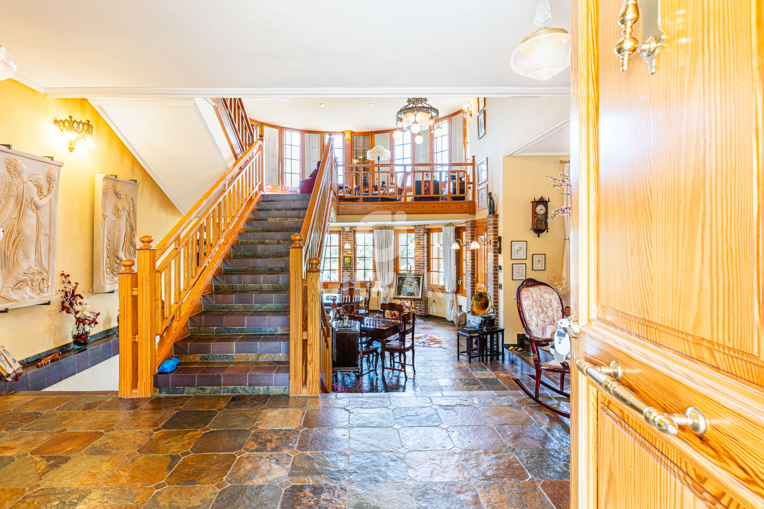 properties images