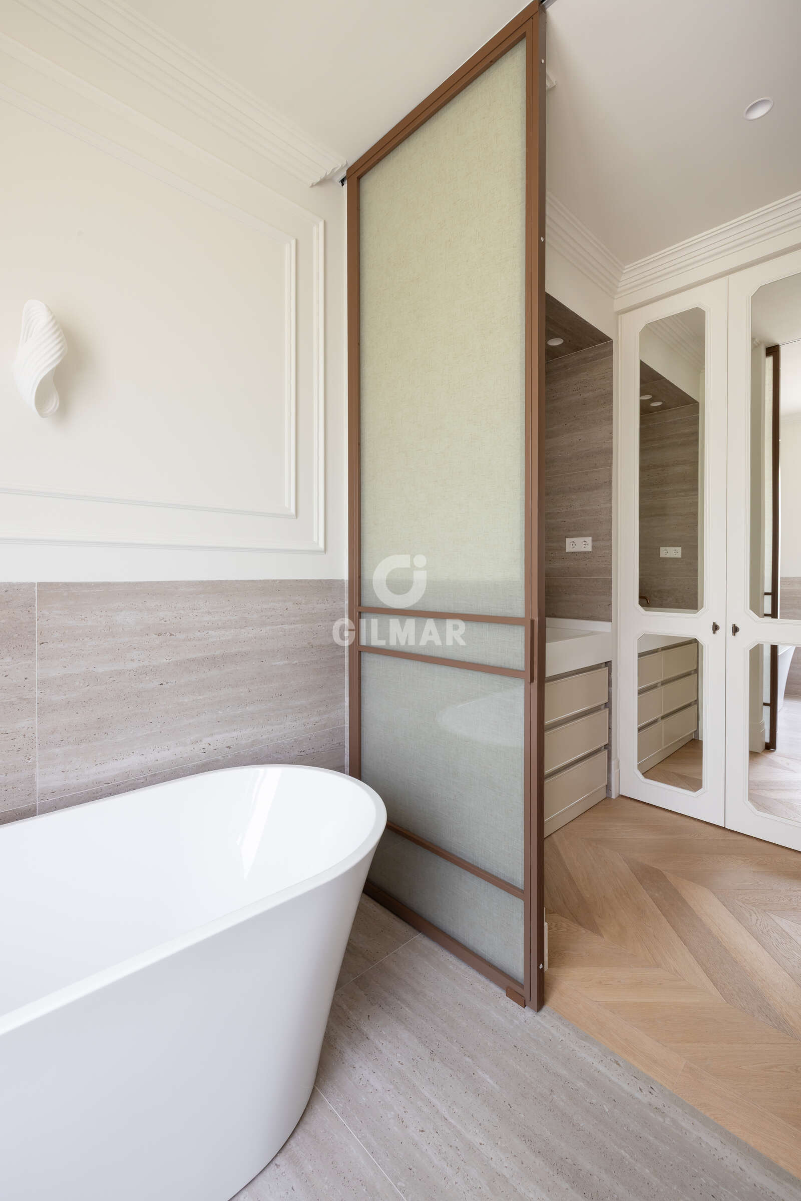 Property slider Gilmar