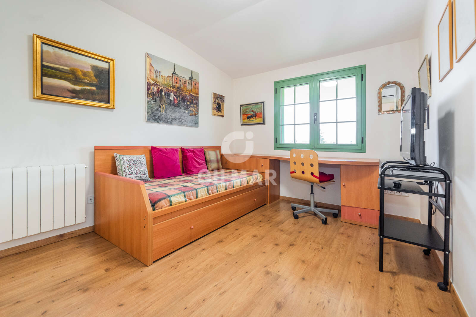 Property slider Gilmar