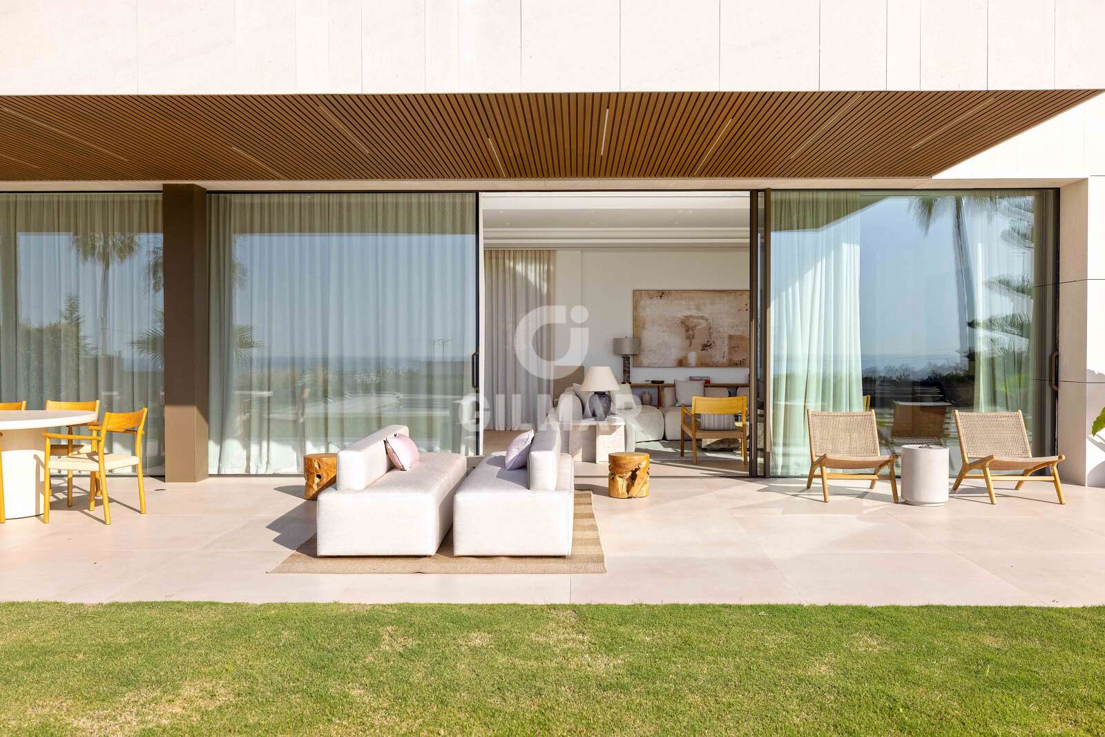 Property slider Gilmar
