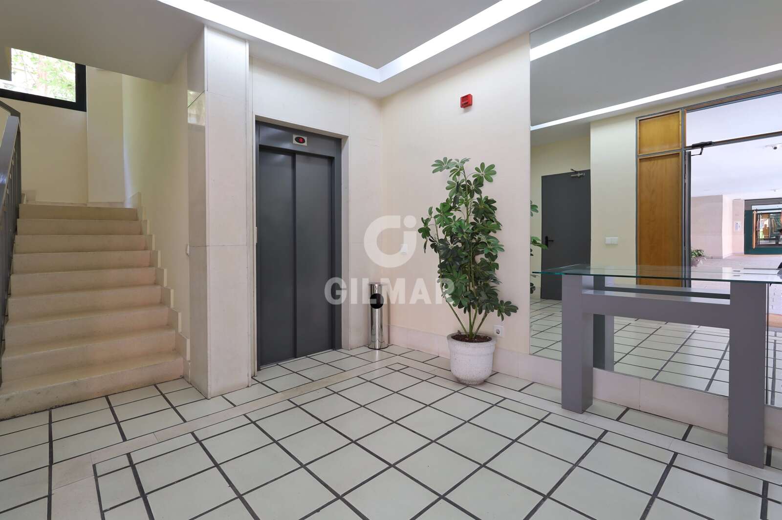 Property slider Gilmar