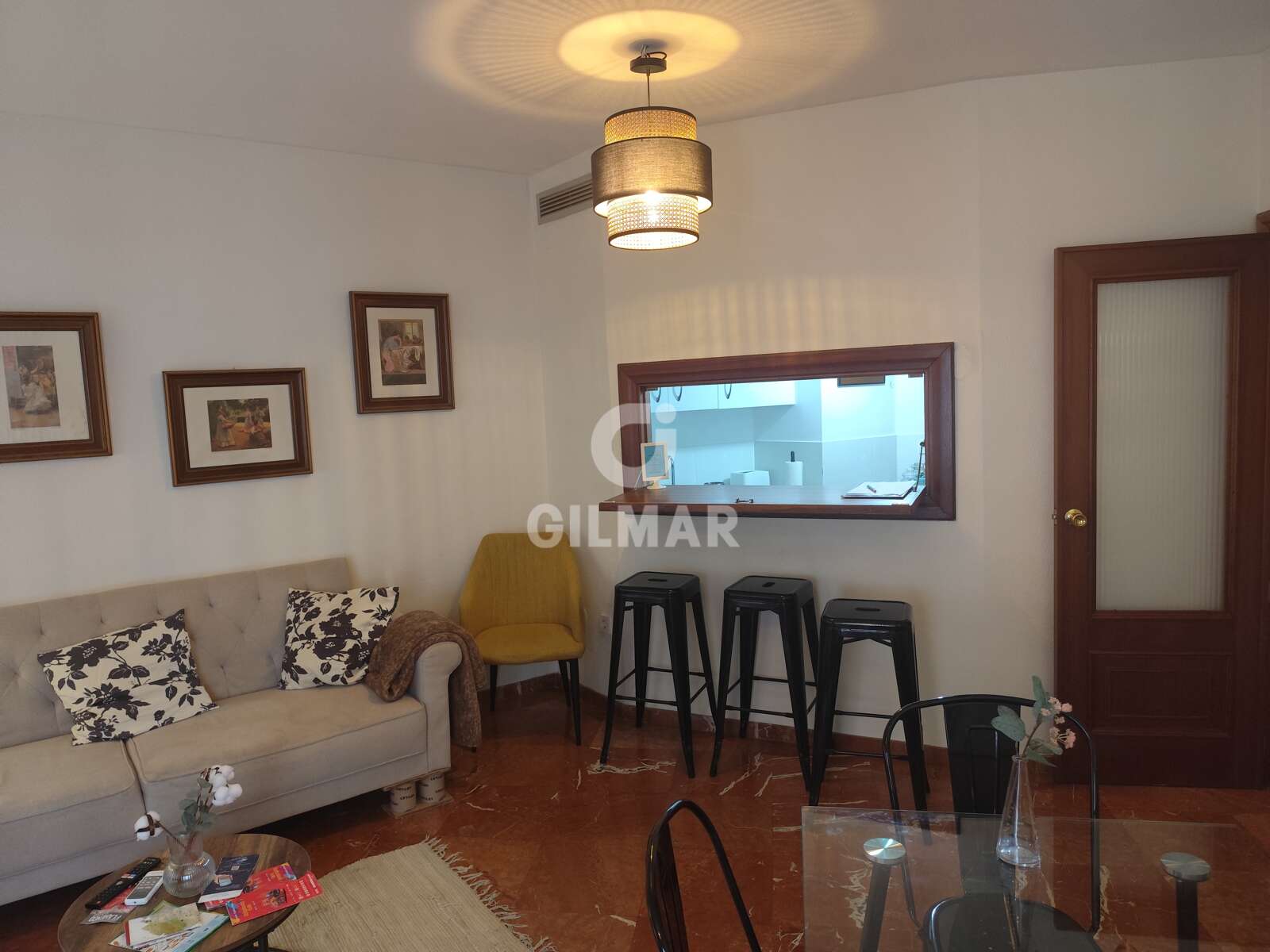 Property slider Gilmar
