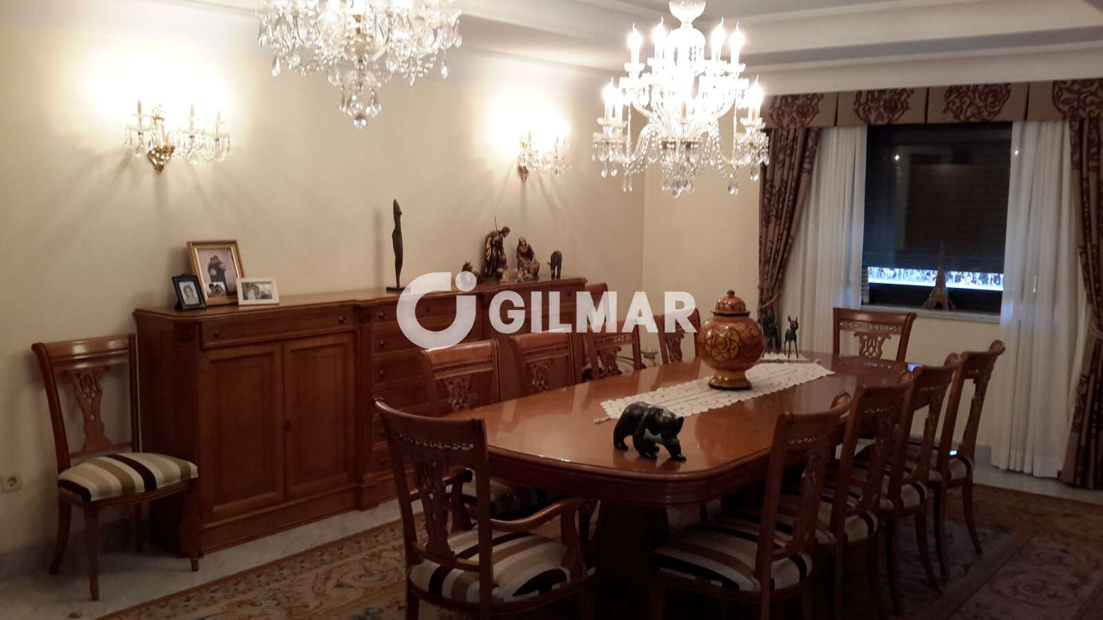 Property slider Gilmar