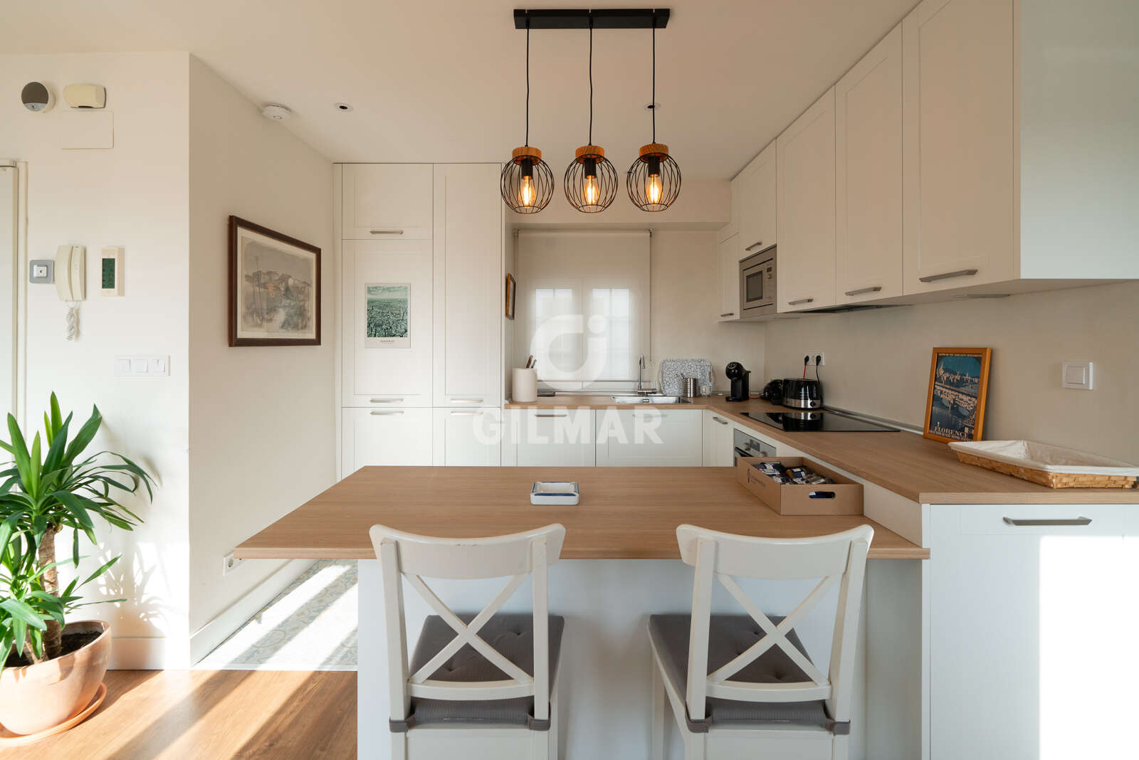 Property slider Gilmar