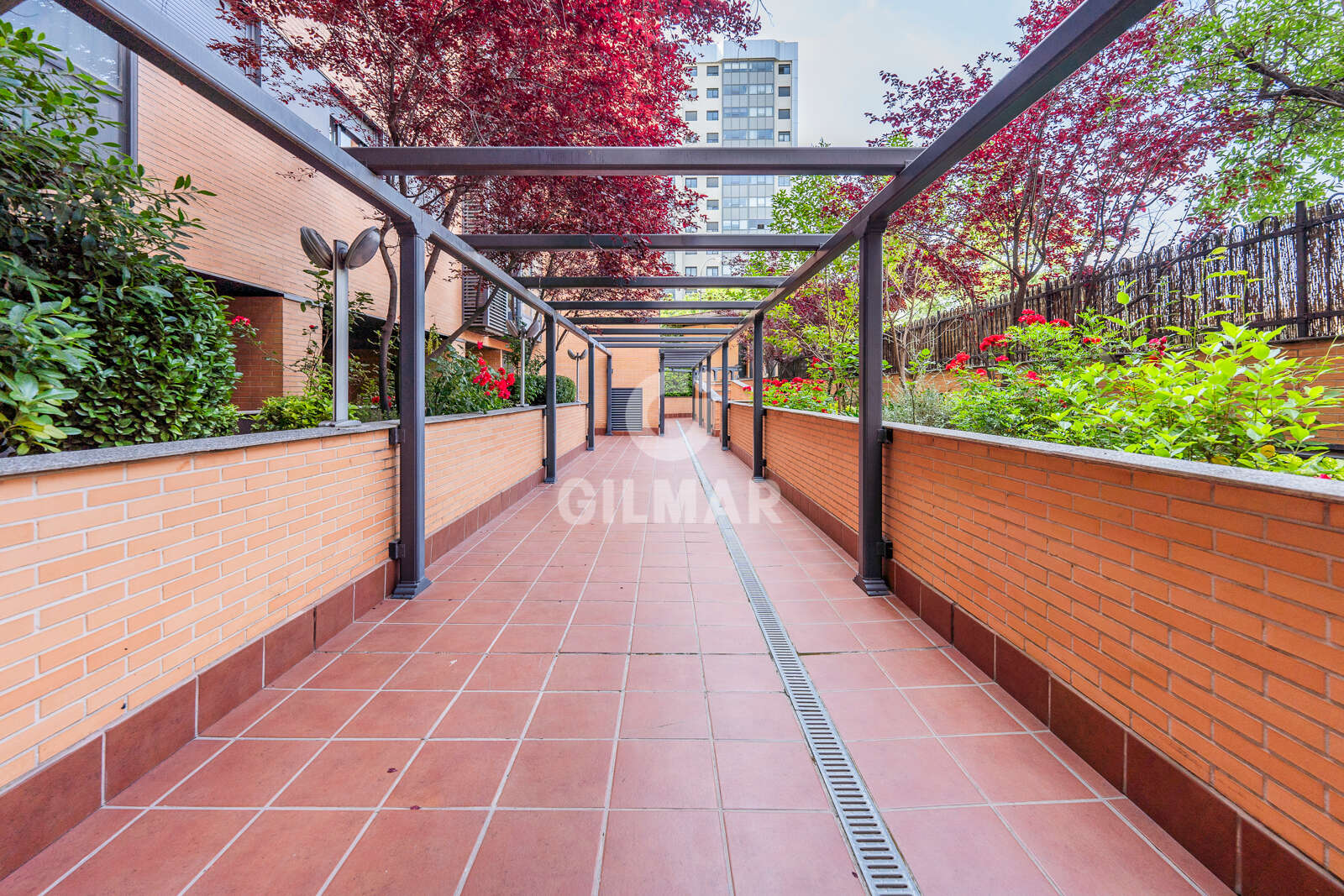 Property slider Gilmar