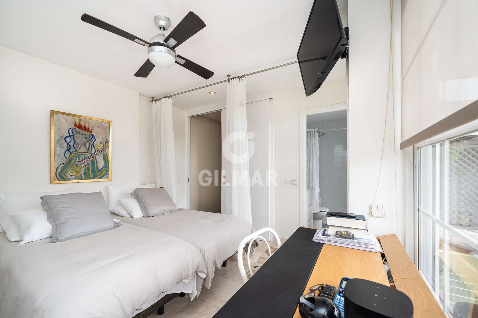 Property slider Gilmar