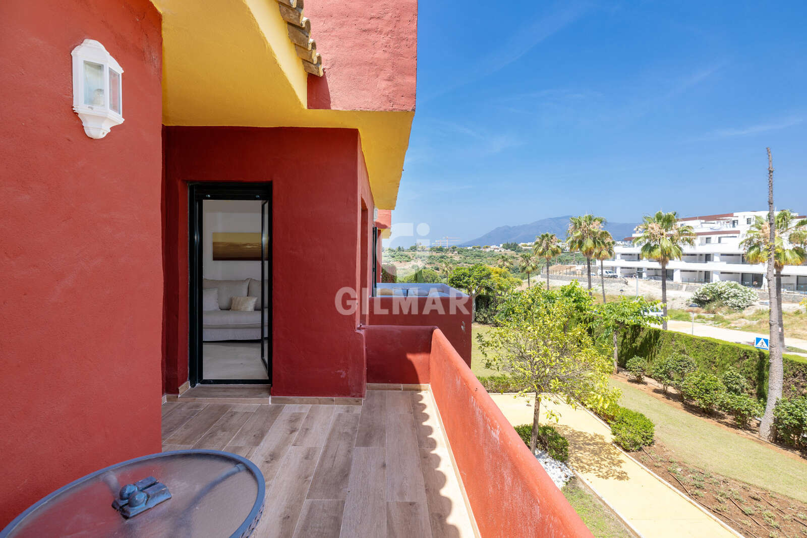 Property slider Gilmar