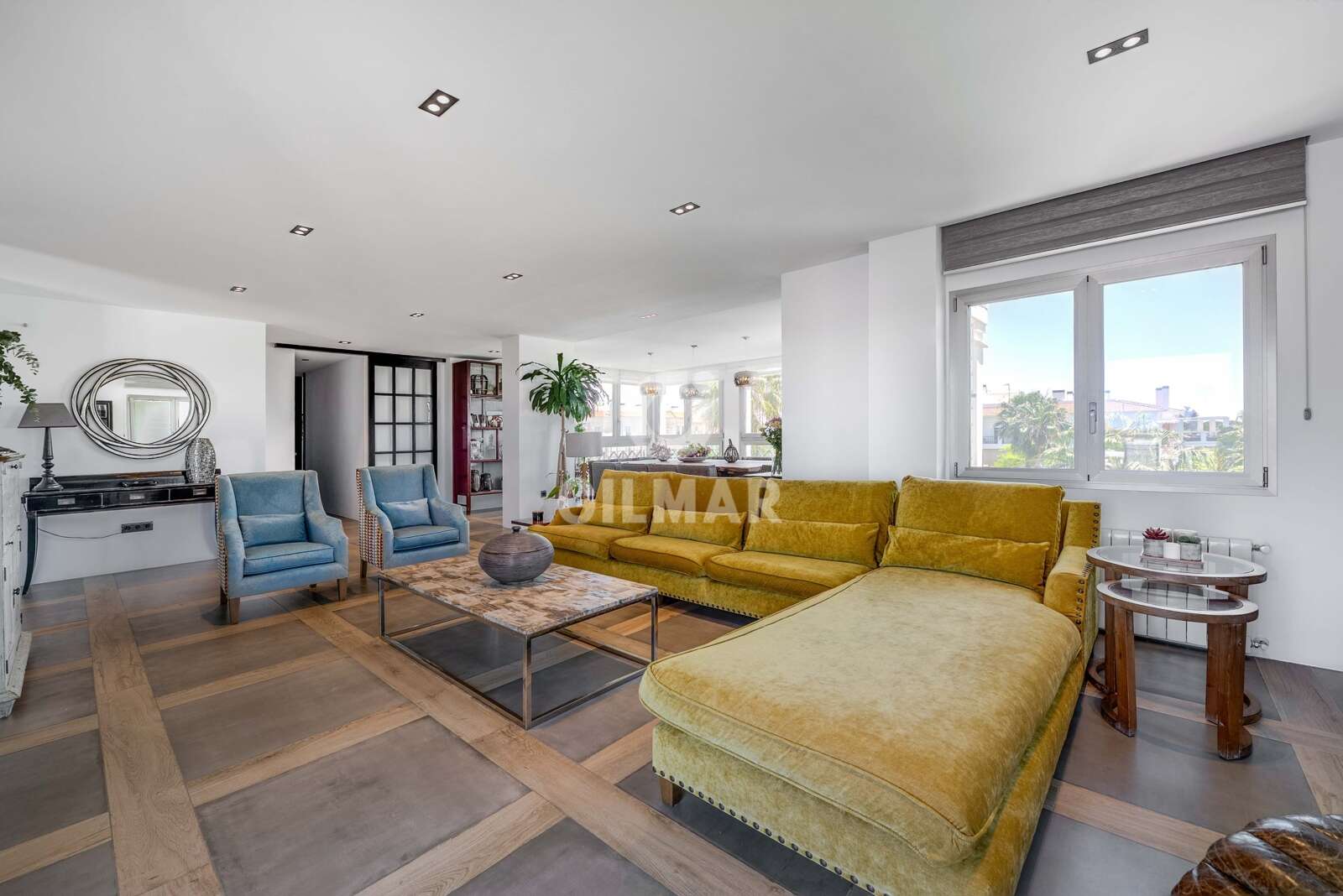 Property slider Gilmar