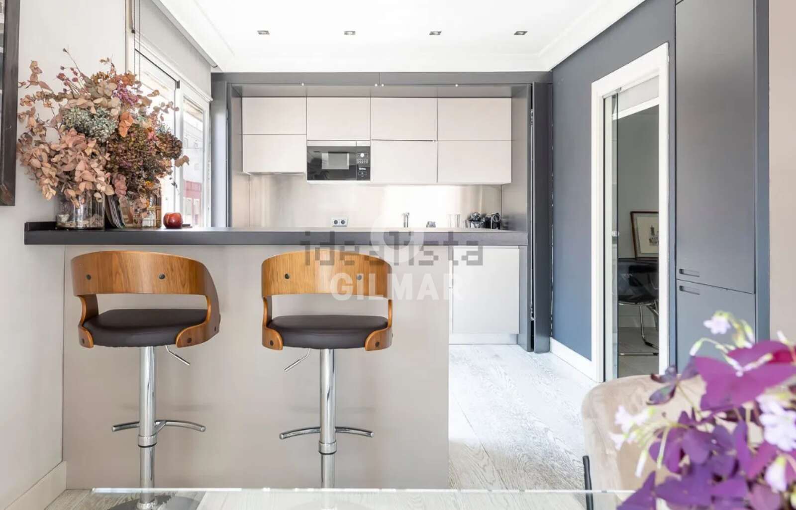 Property slider Gilmar
