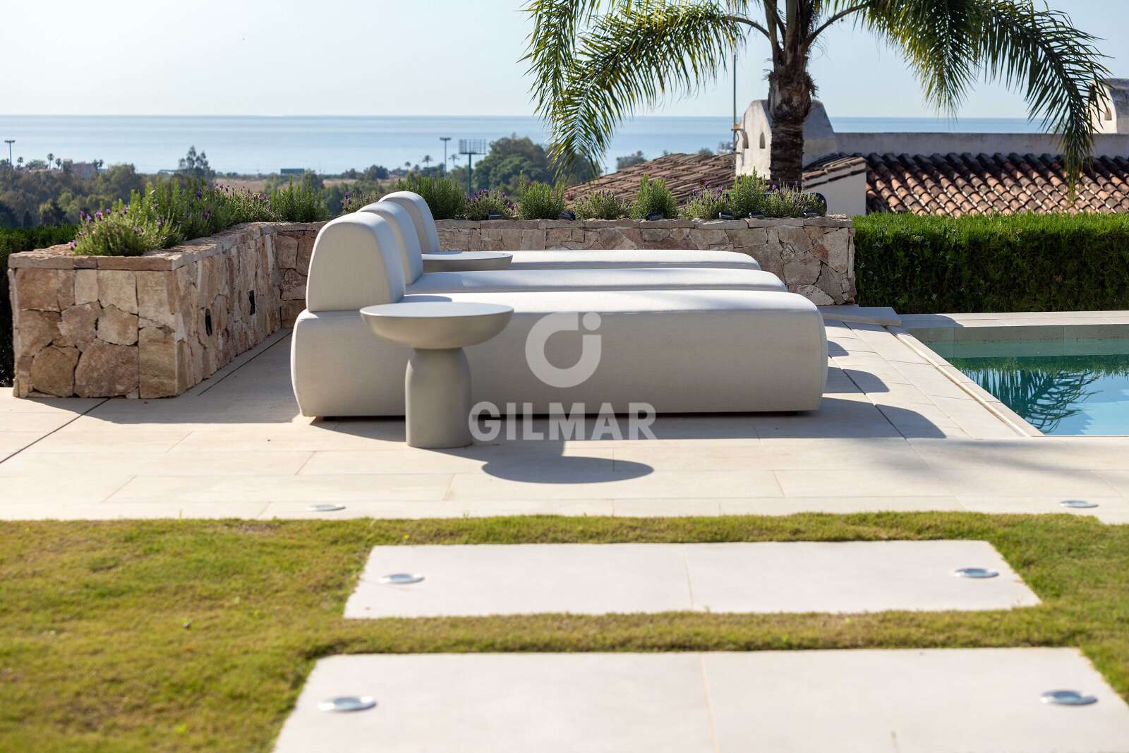 Property slider Gilmar