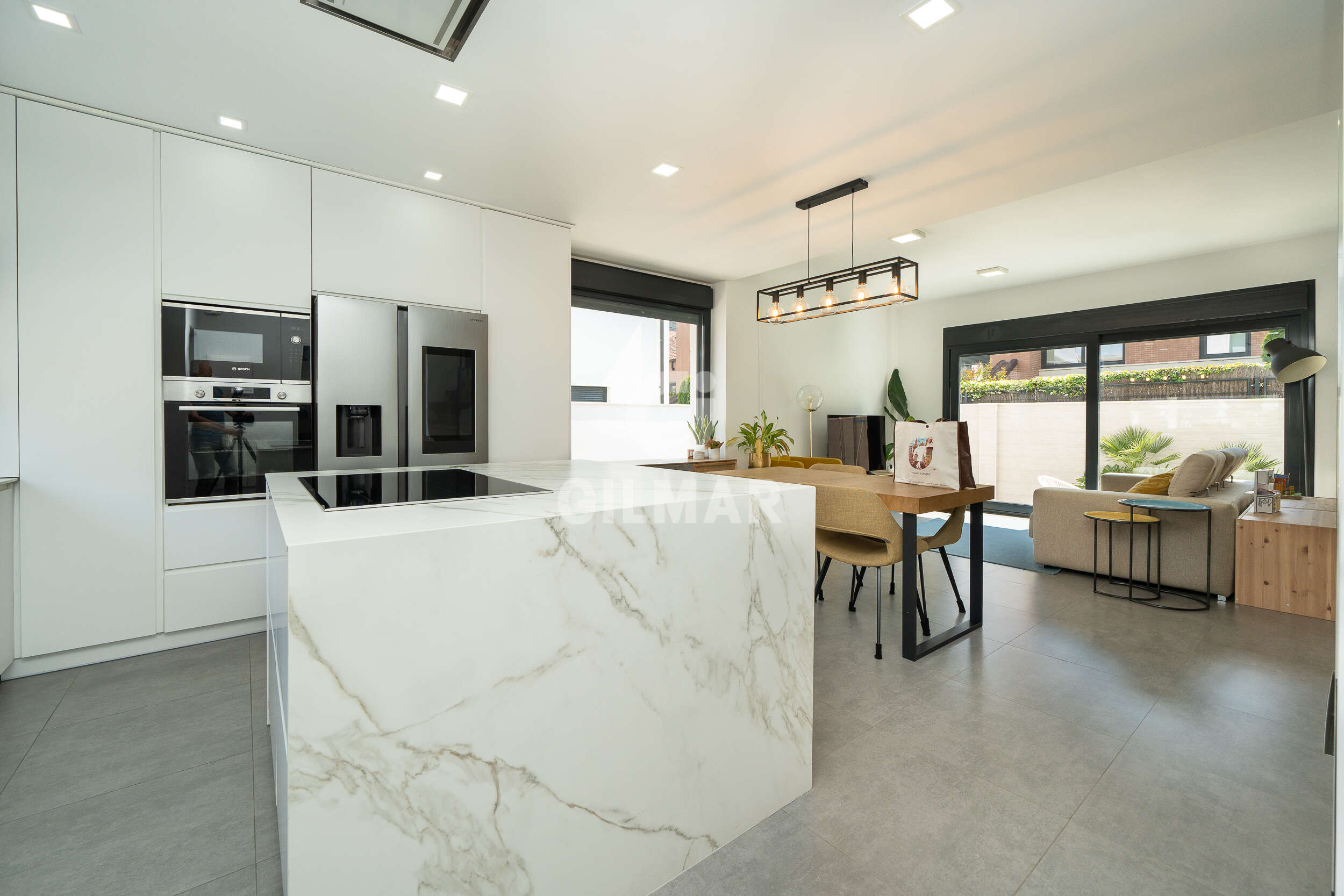 Photo of Semi-detached house