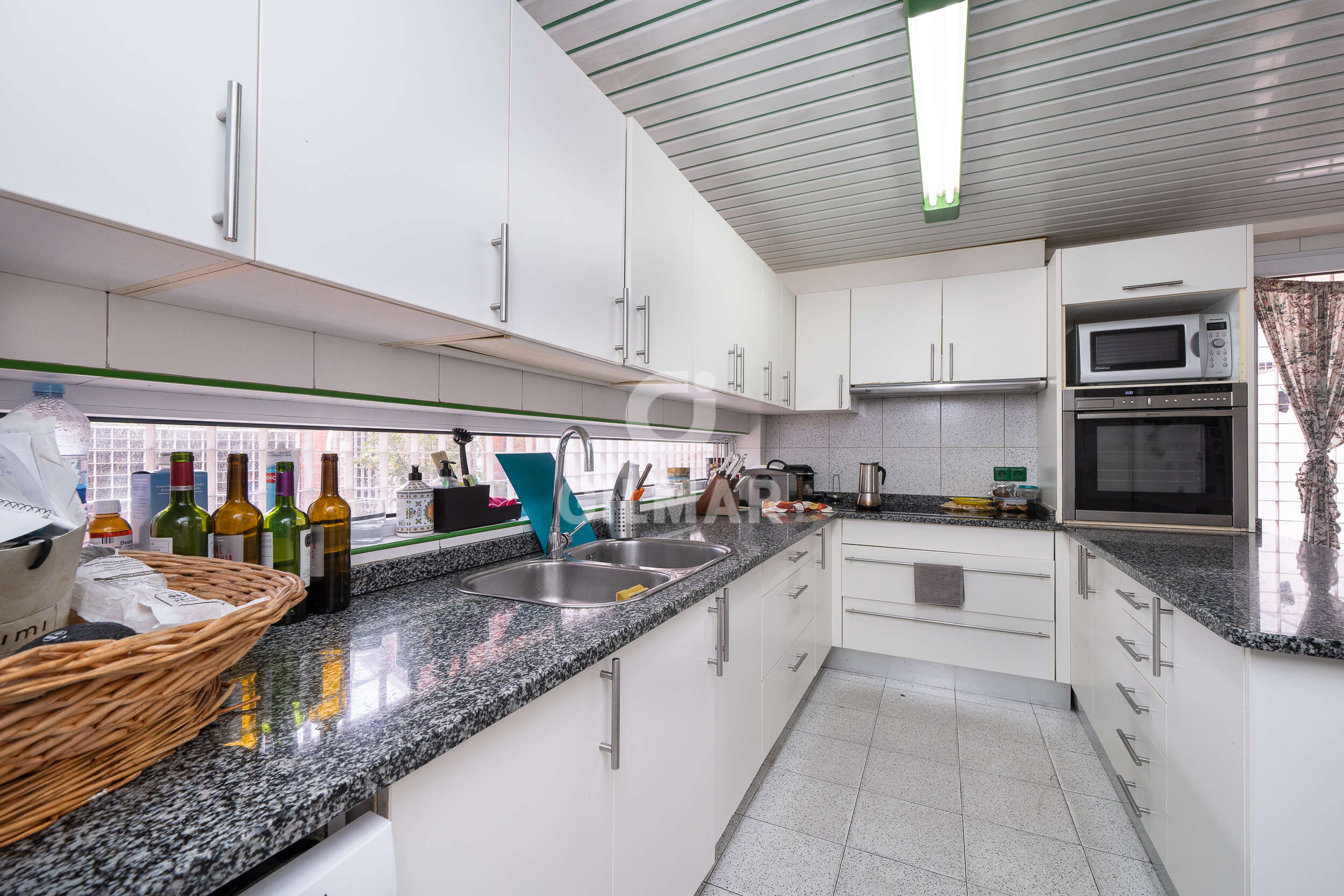 Photo of Semi-detached house