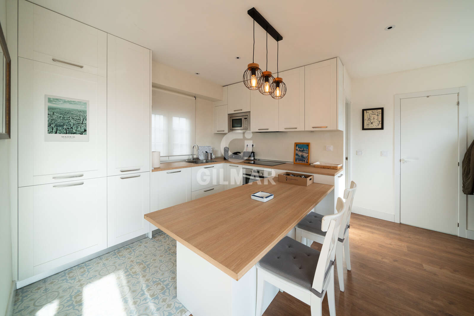 Property slider Gilmar