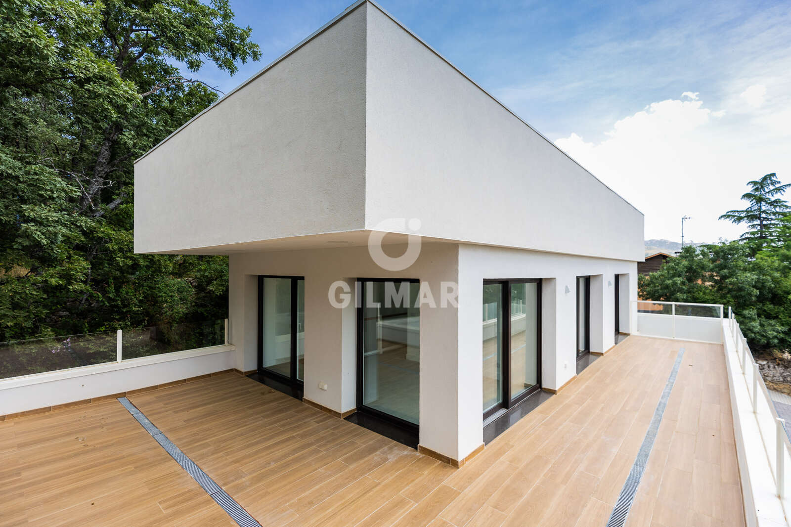 Property slider Gilmar
