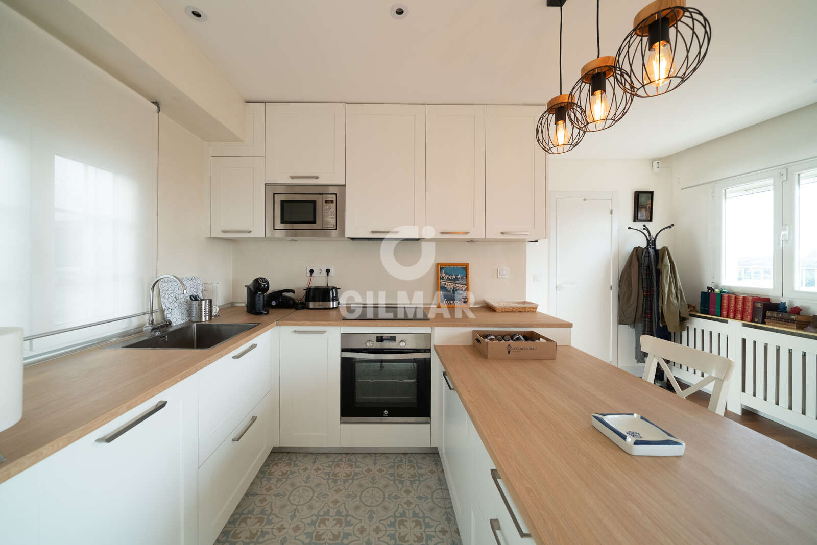 Property slider Gilmar