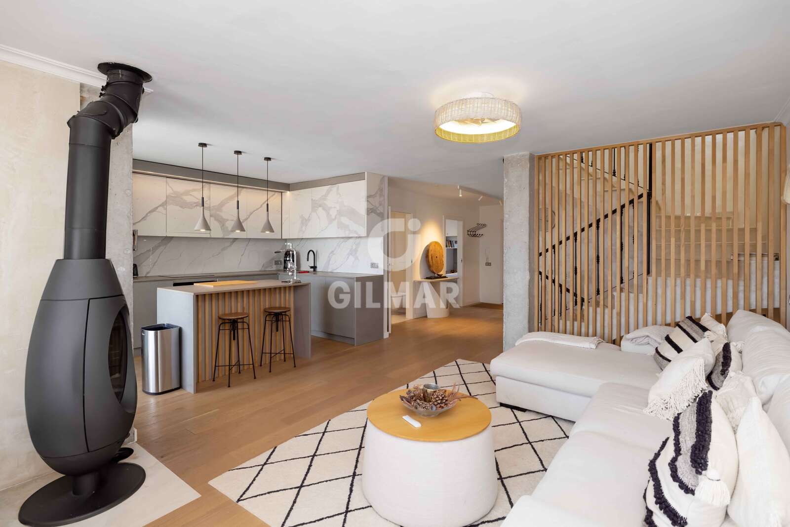 Property slider Gilmar