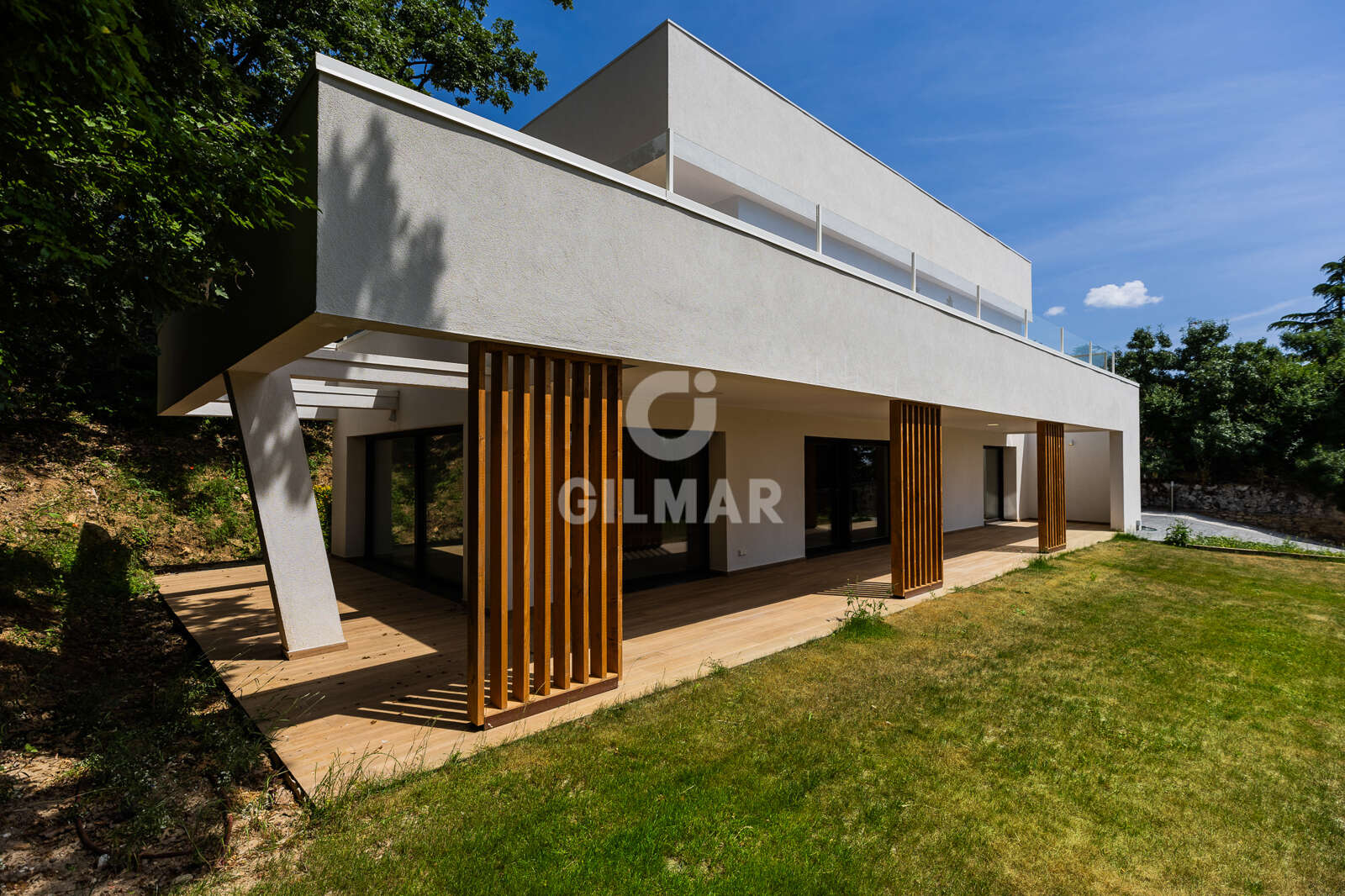 Property slider Gilmar
