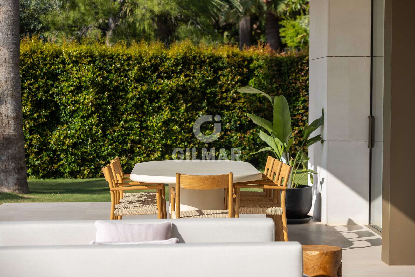 Property slider Gilmar