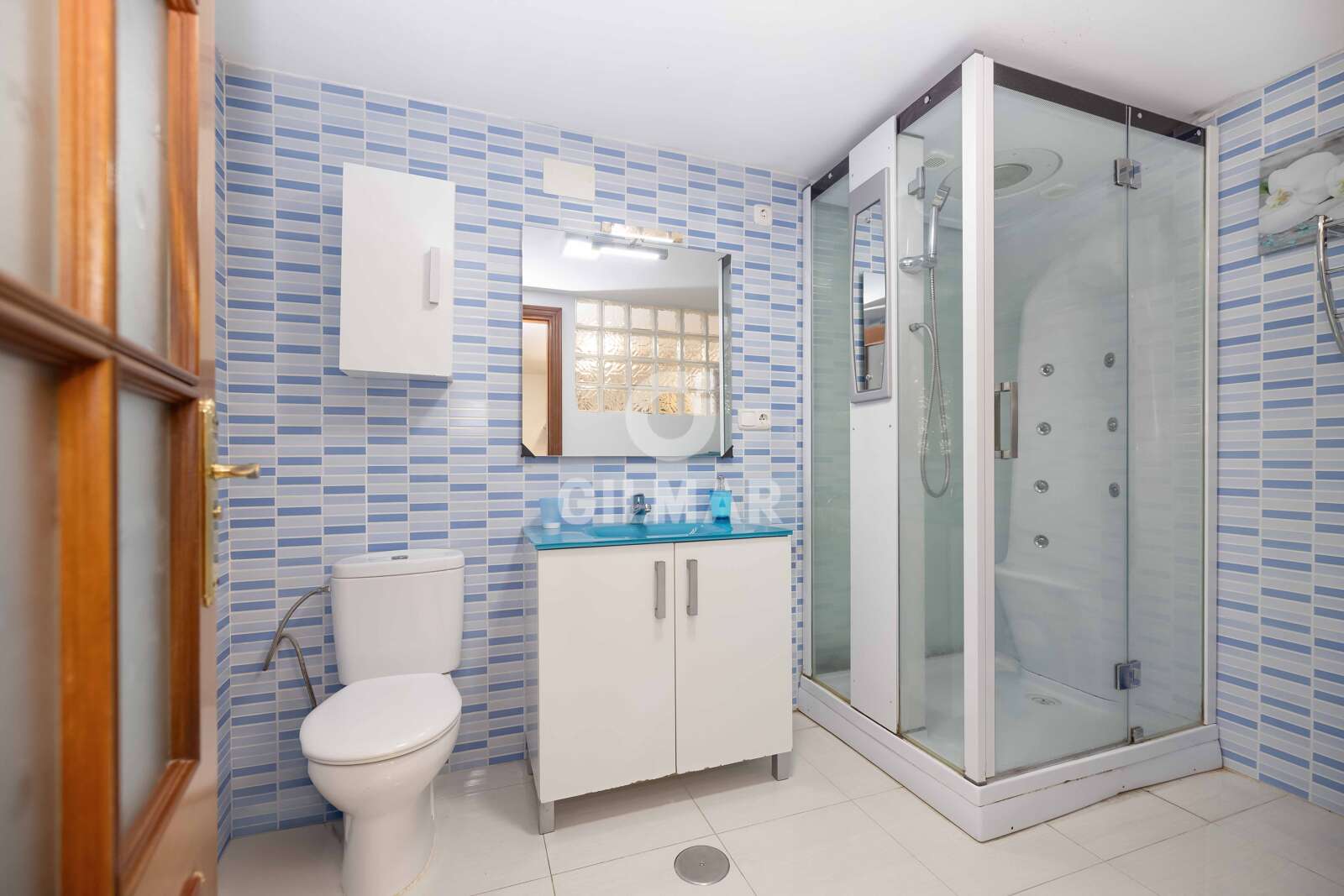 Property slider Gilmar