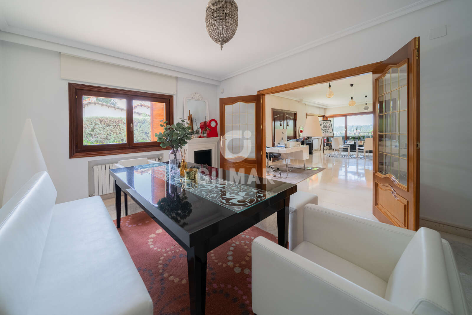 Property slider Gilmar
