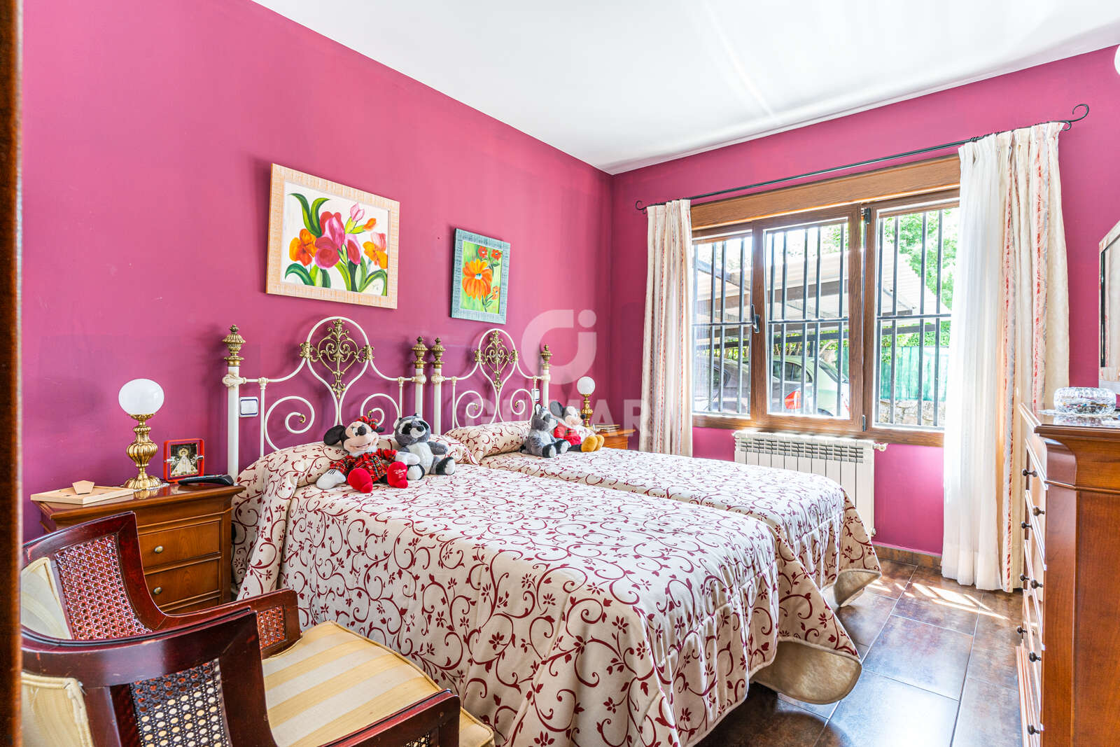 Property slider Gilmar