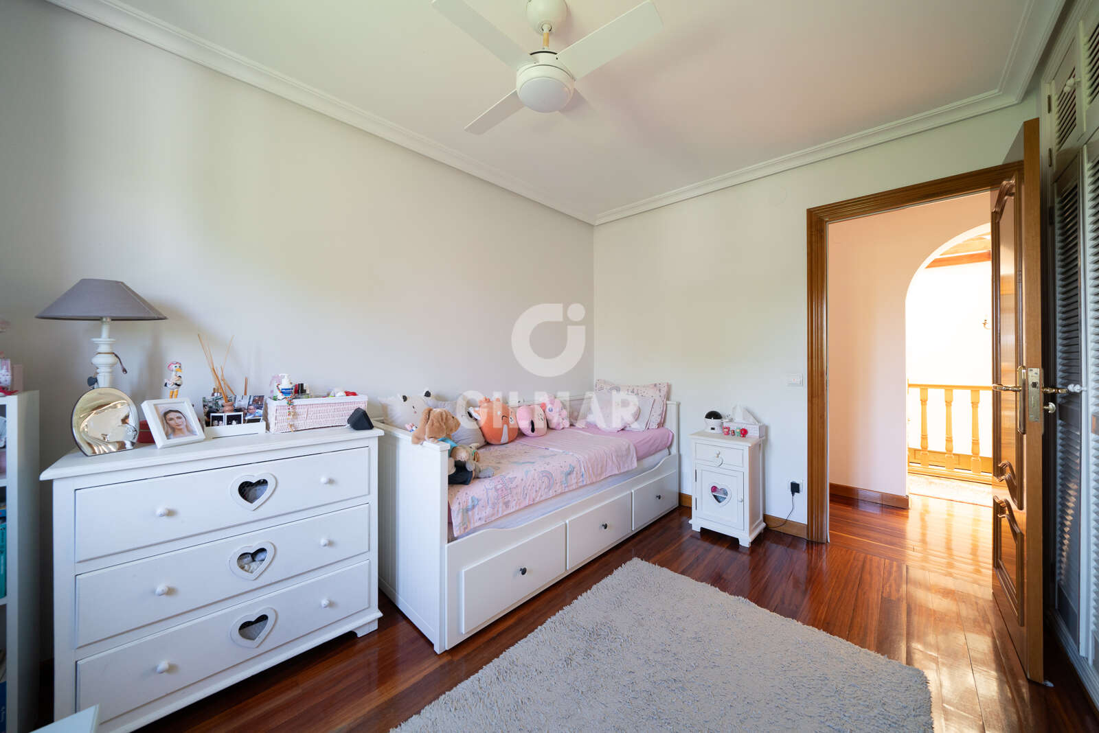 Property slider Gilmar