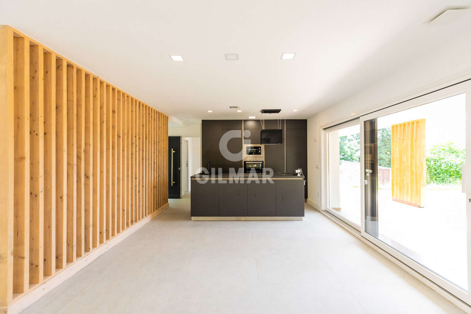 Property slider Gilmar