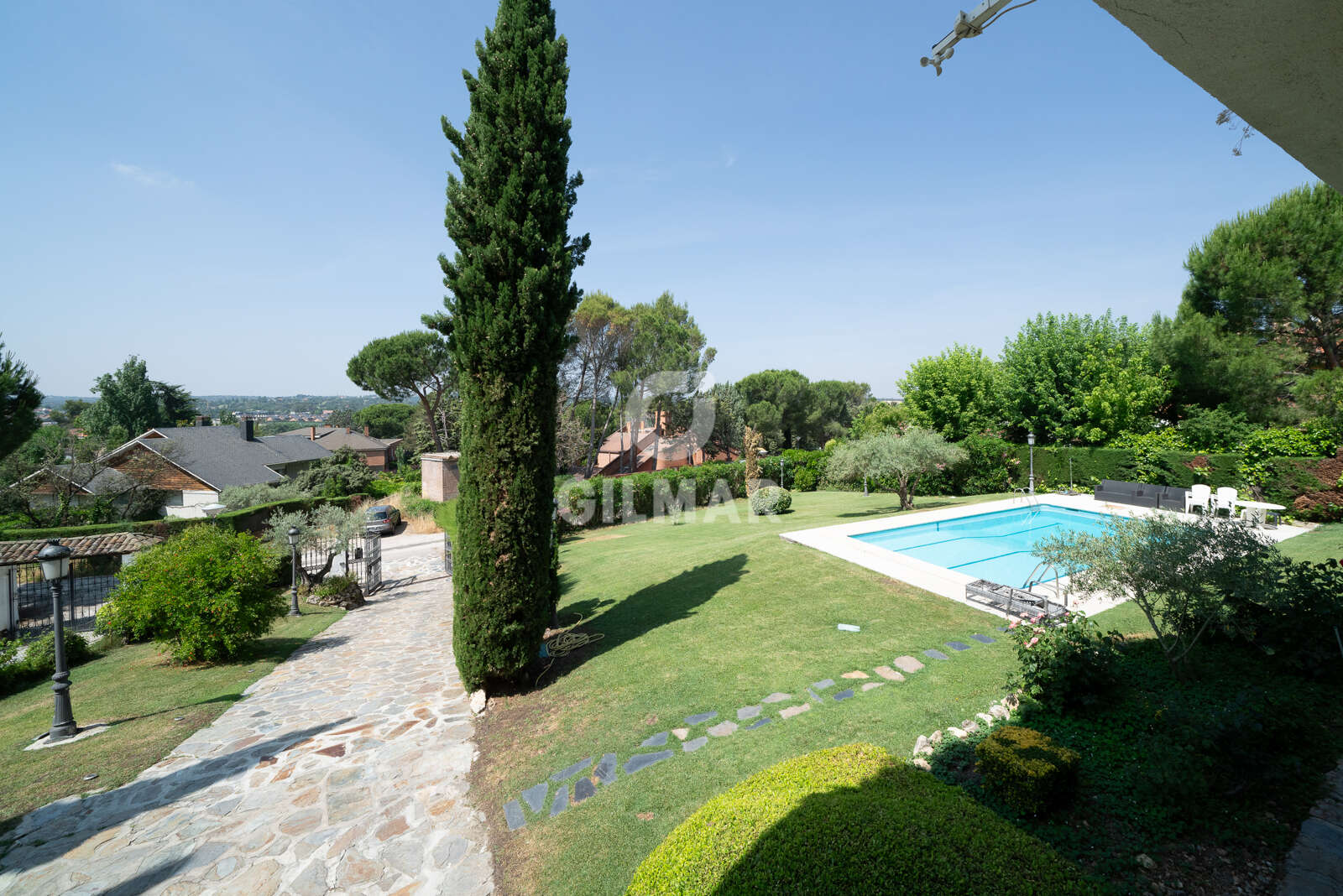 Property slider Gilmar