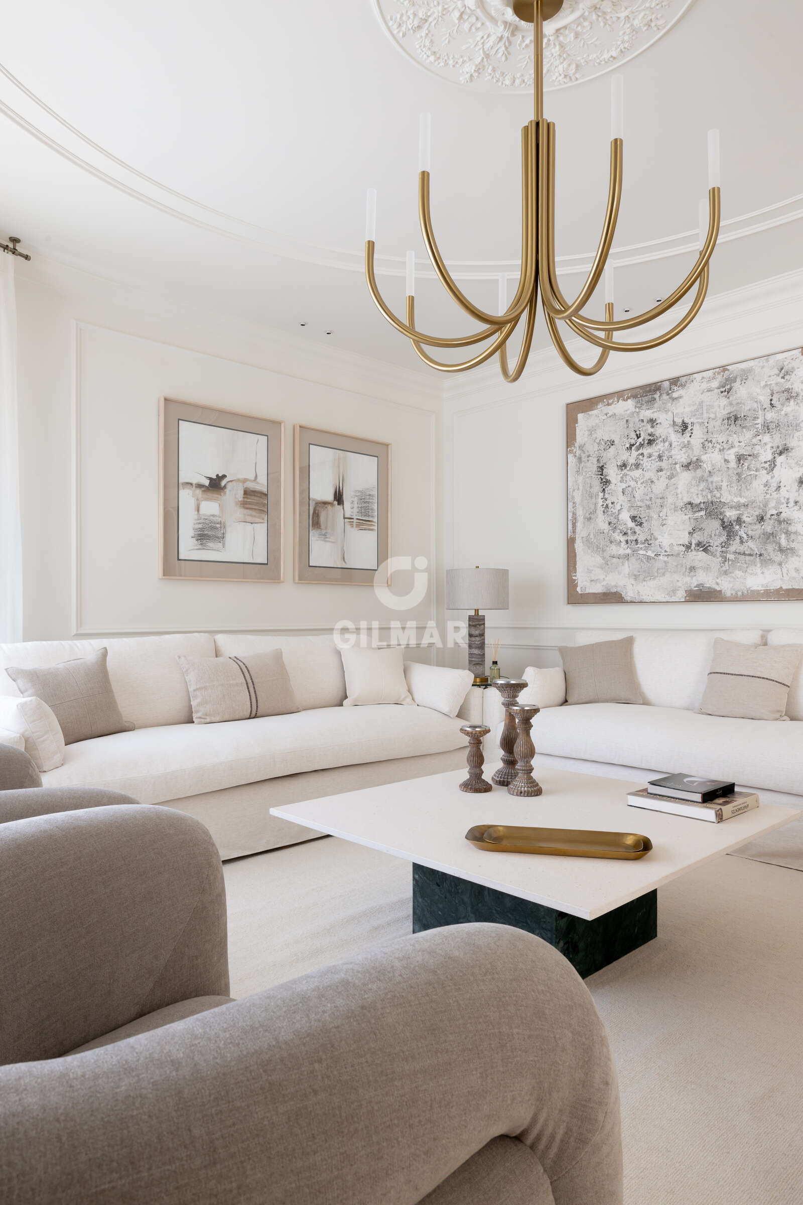 Property slider Gilmar
