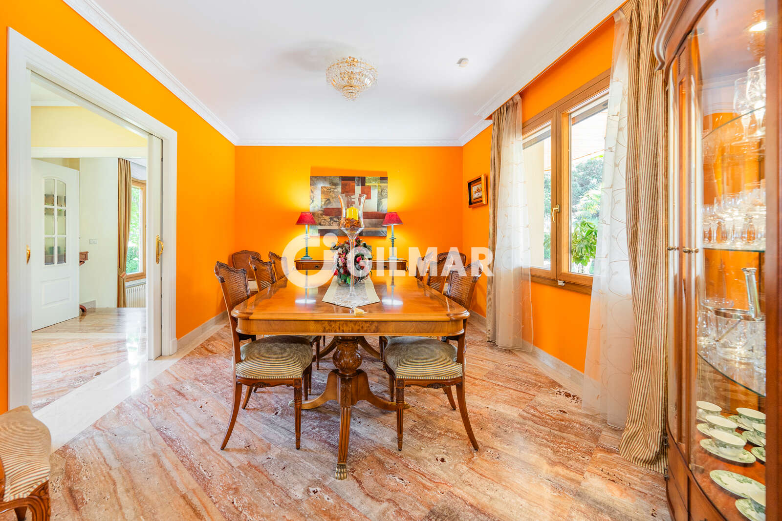Property slider Gilmar