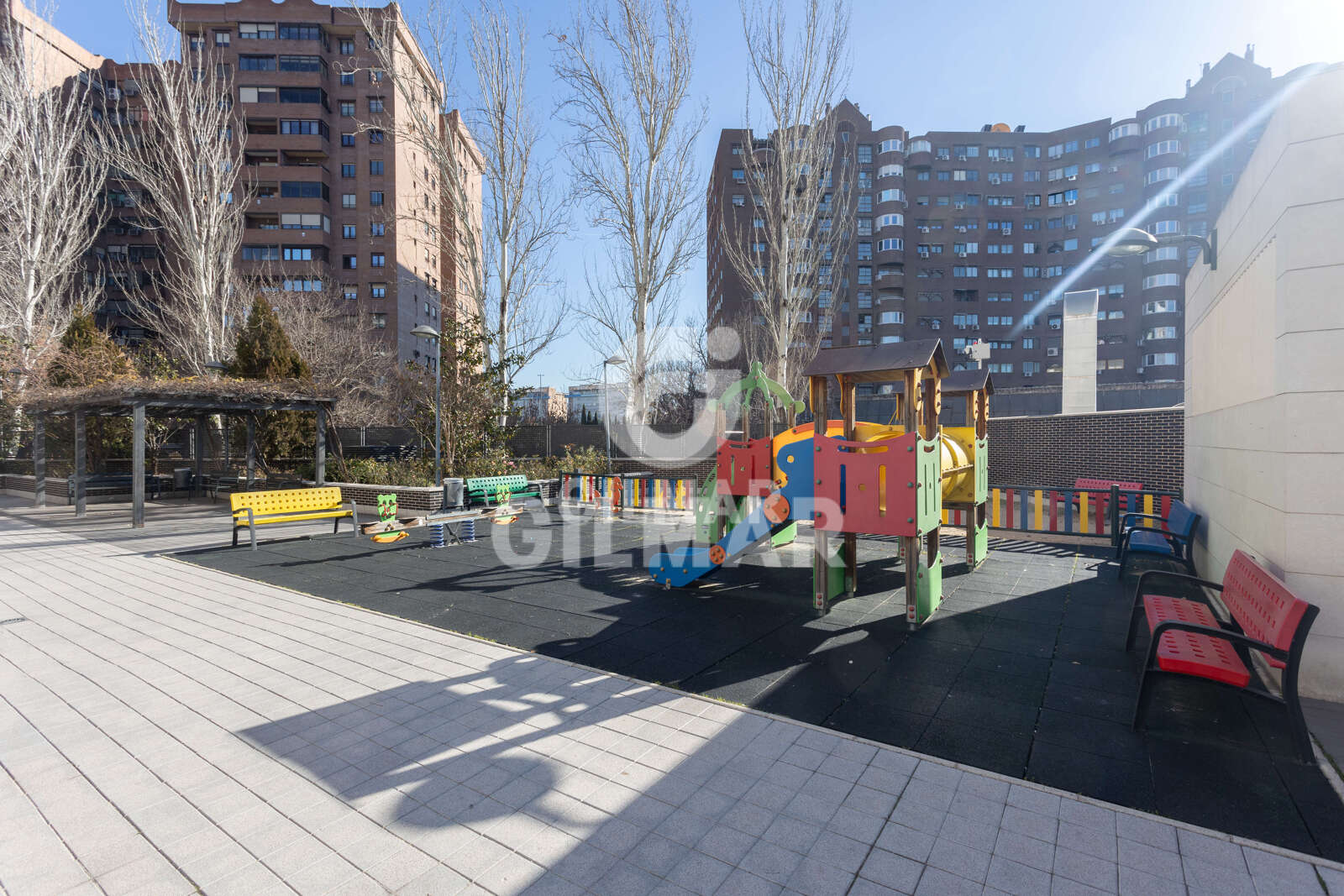 Property slider Gilmar