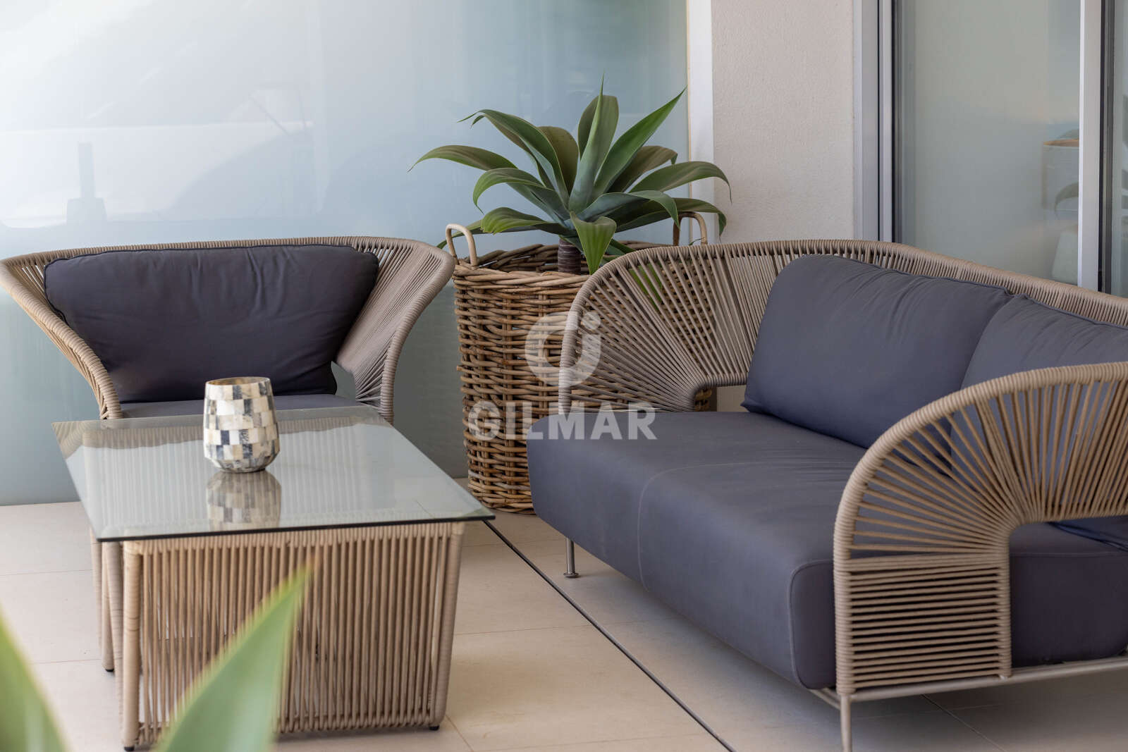 Property slider Gilmar