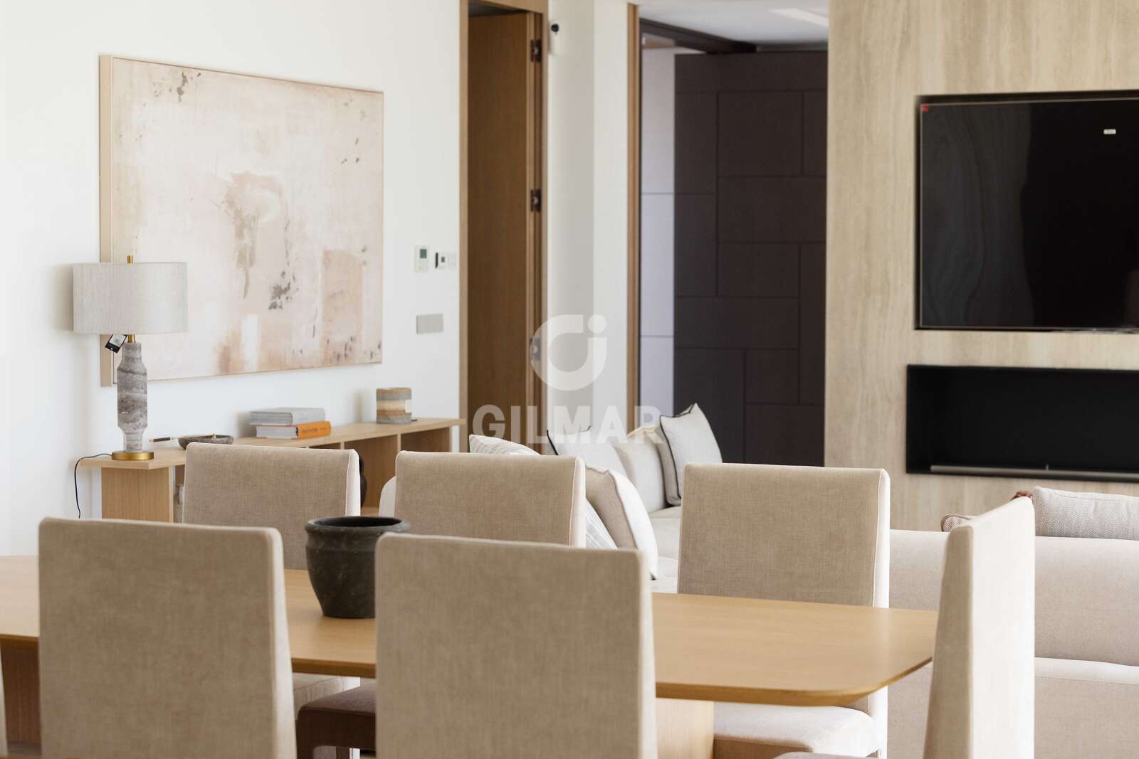 Property slider Gilmar