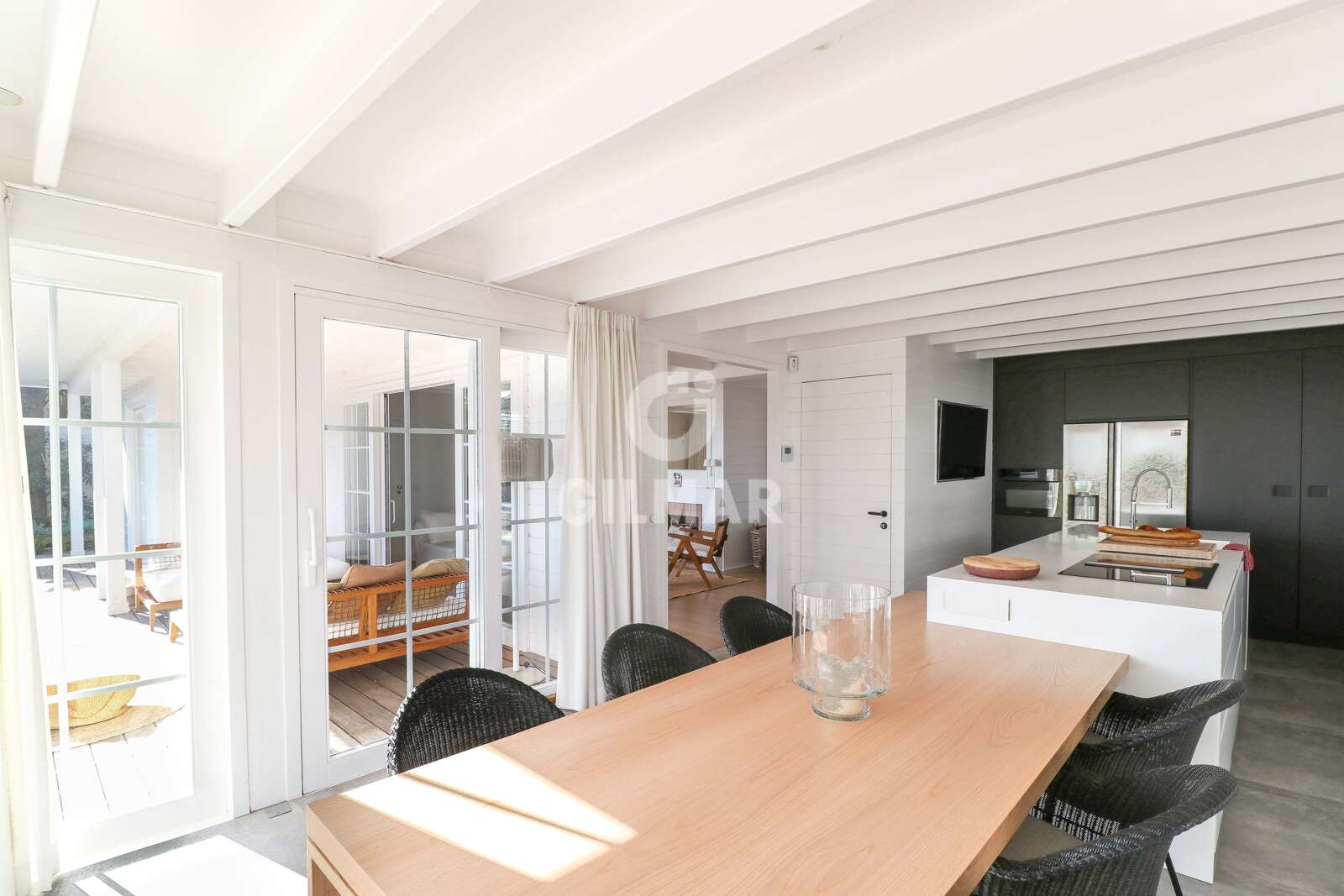 Property slider Gilmar