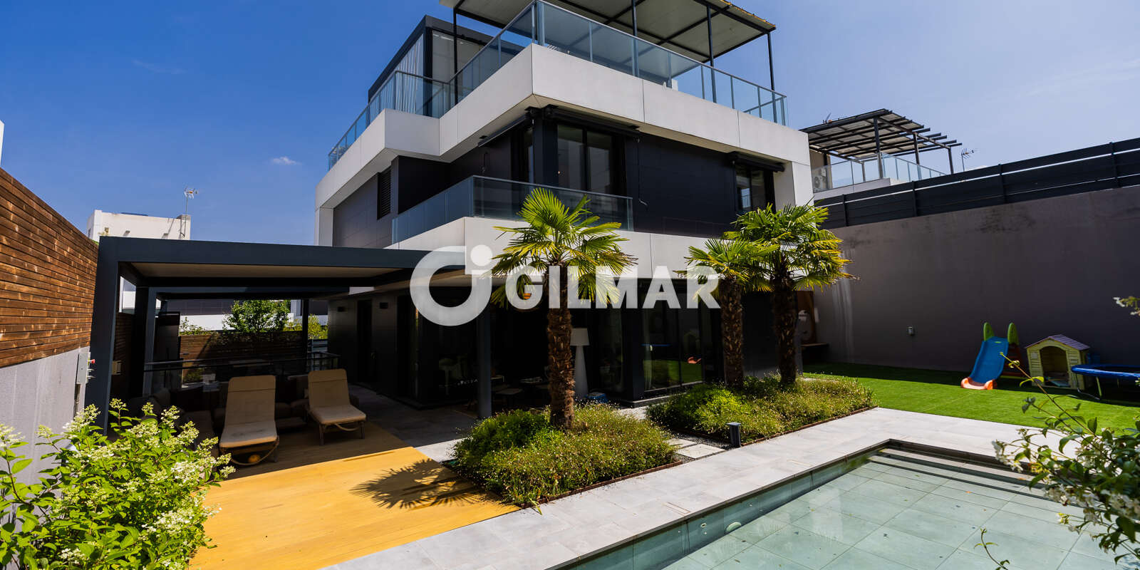 Property slider Gilmar