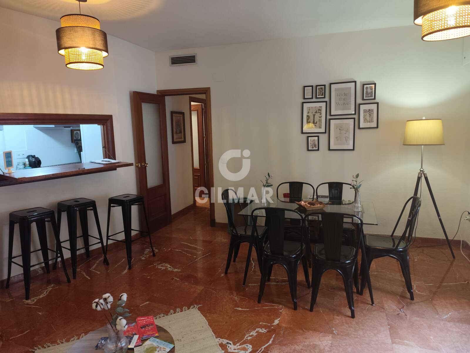 Property slider Gilmar