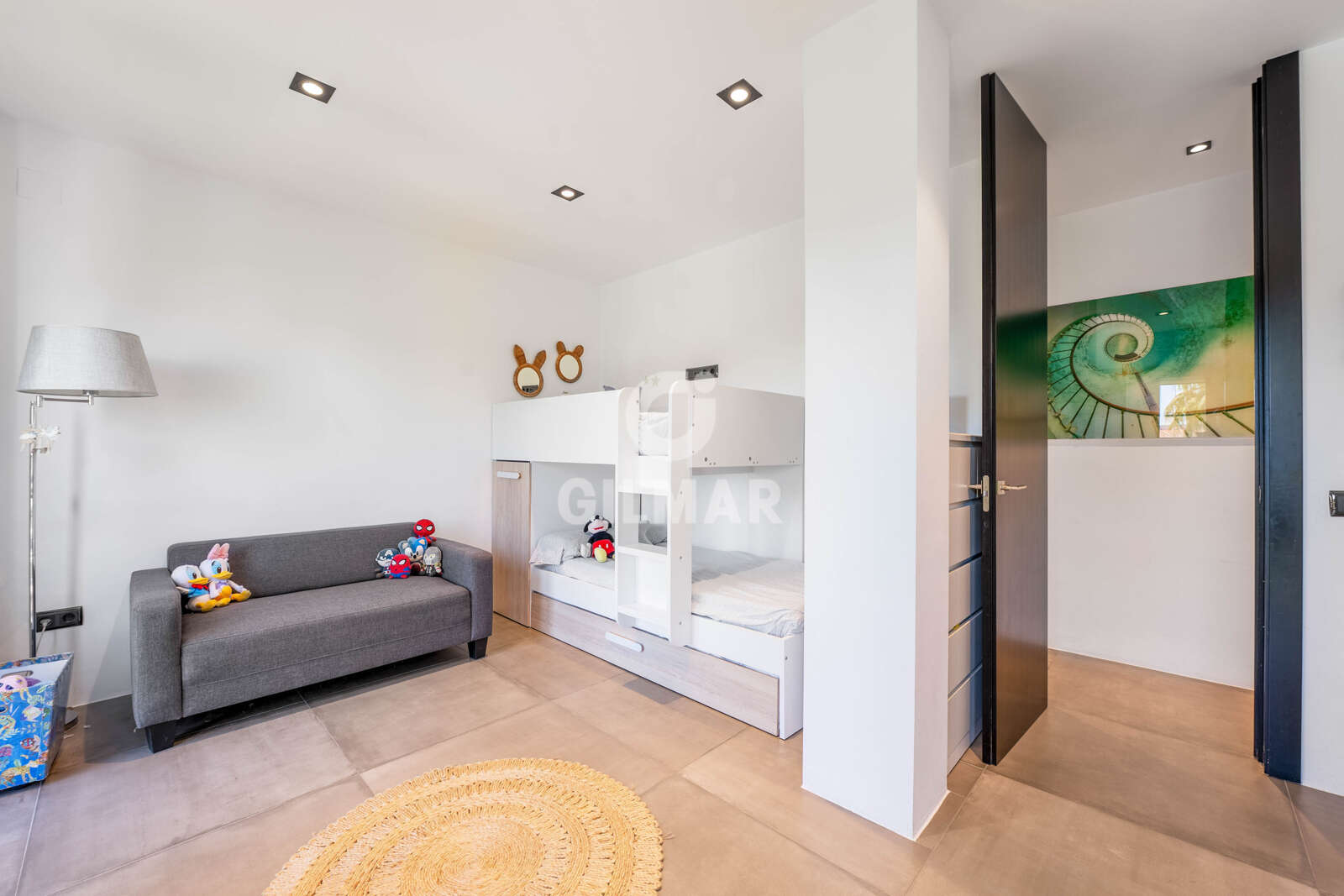 Property slider Gilmar