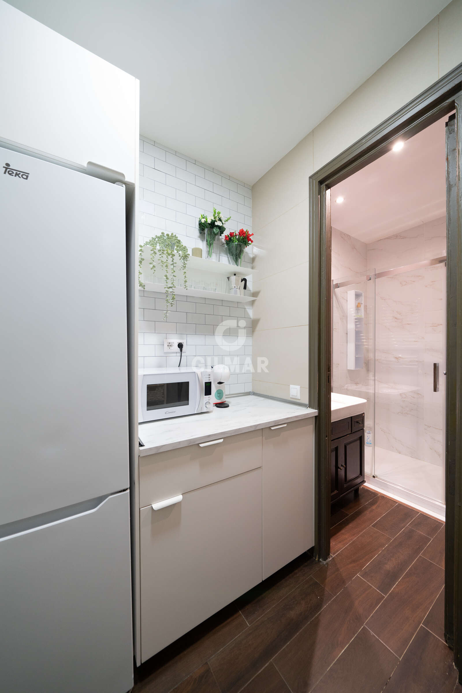 Property slider Gilmar