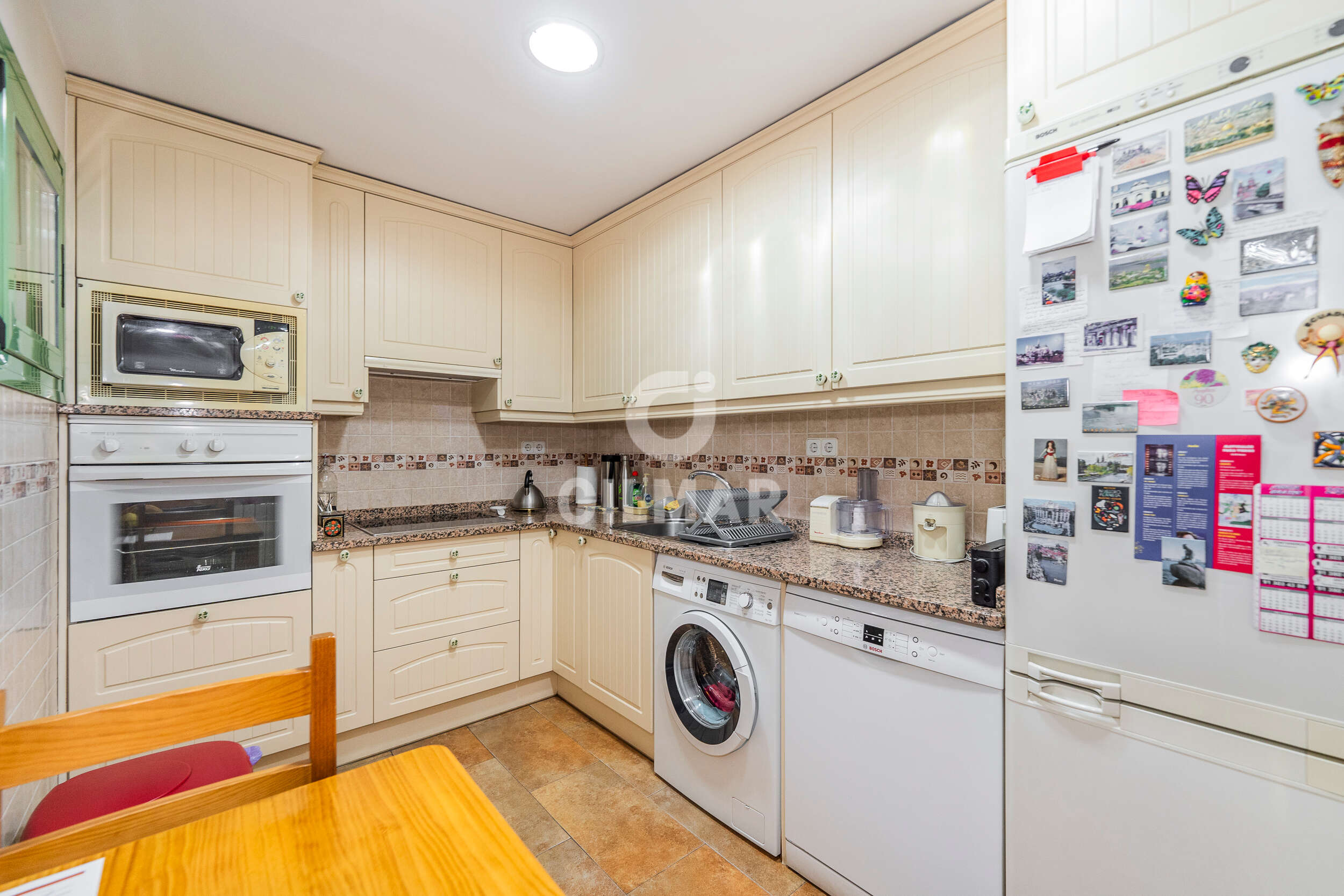 Photo of Semi-detached house