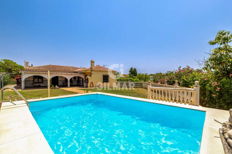 Chalet Independiente en venta en Estepona Este – Málaga | Gilmar