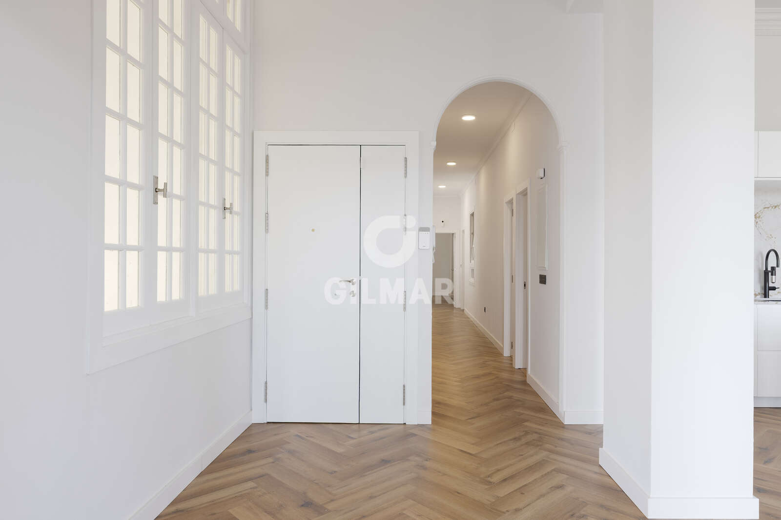 Property slider Gilmar