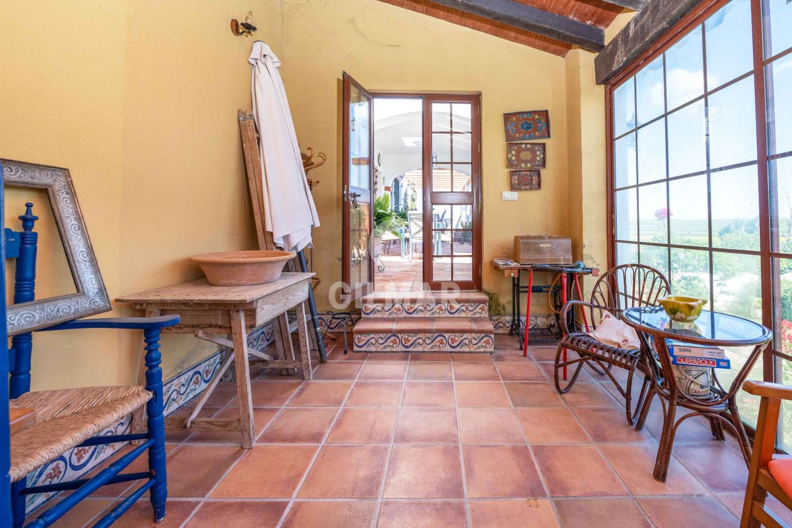 Property slider Gilmar