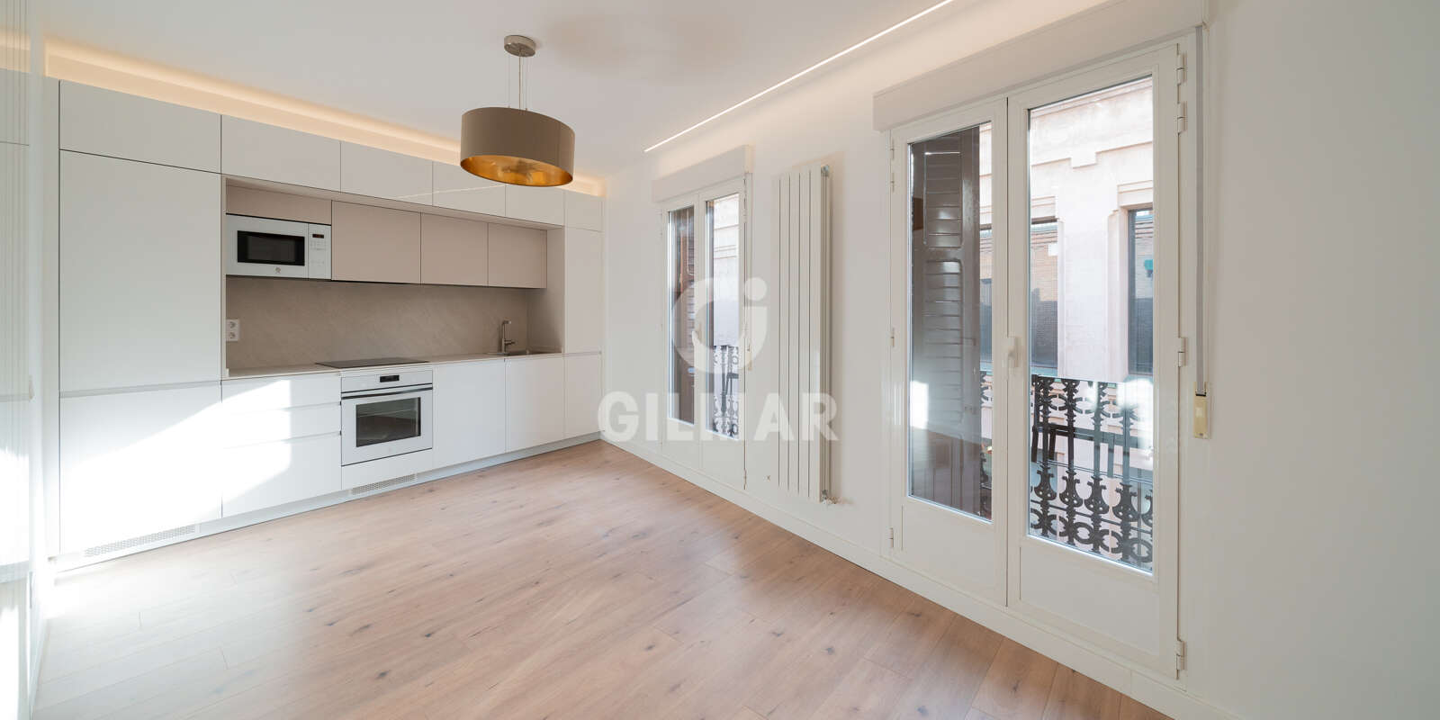 Property slider Gilmar