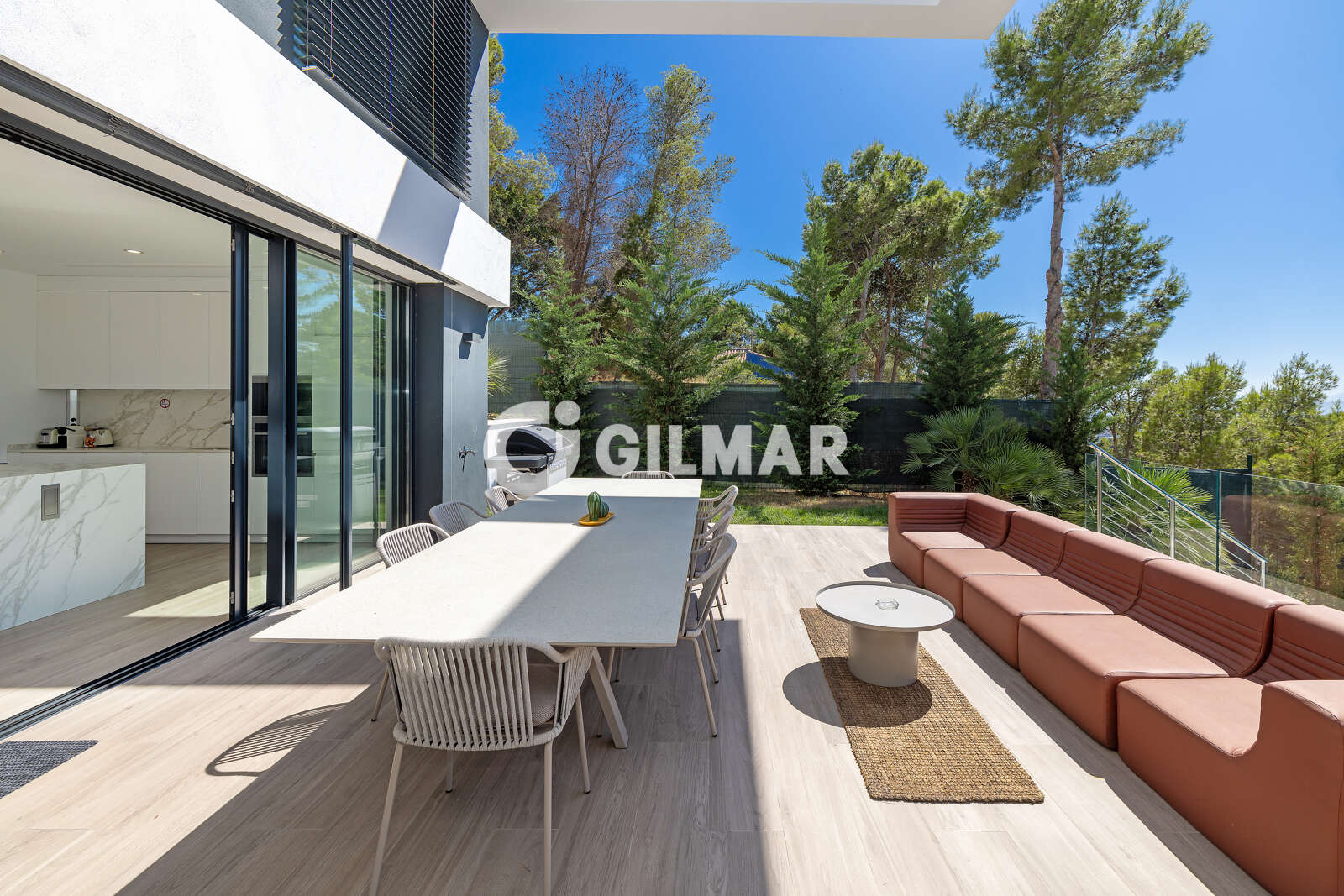 Property slider Gilmar