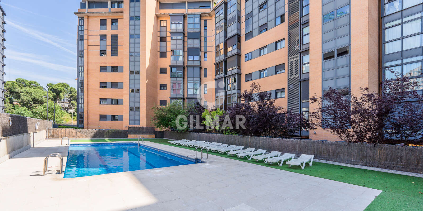Property slider Gilmar